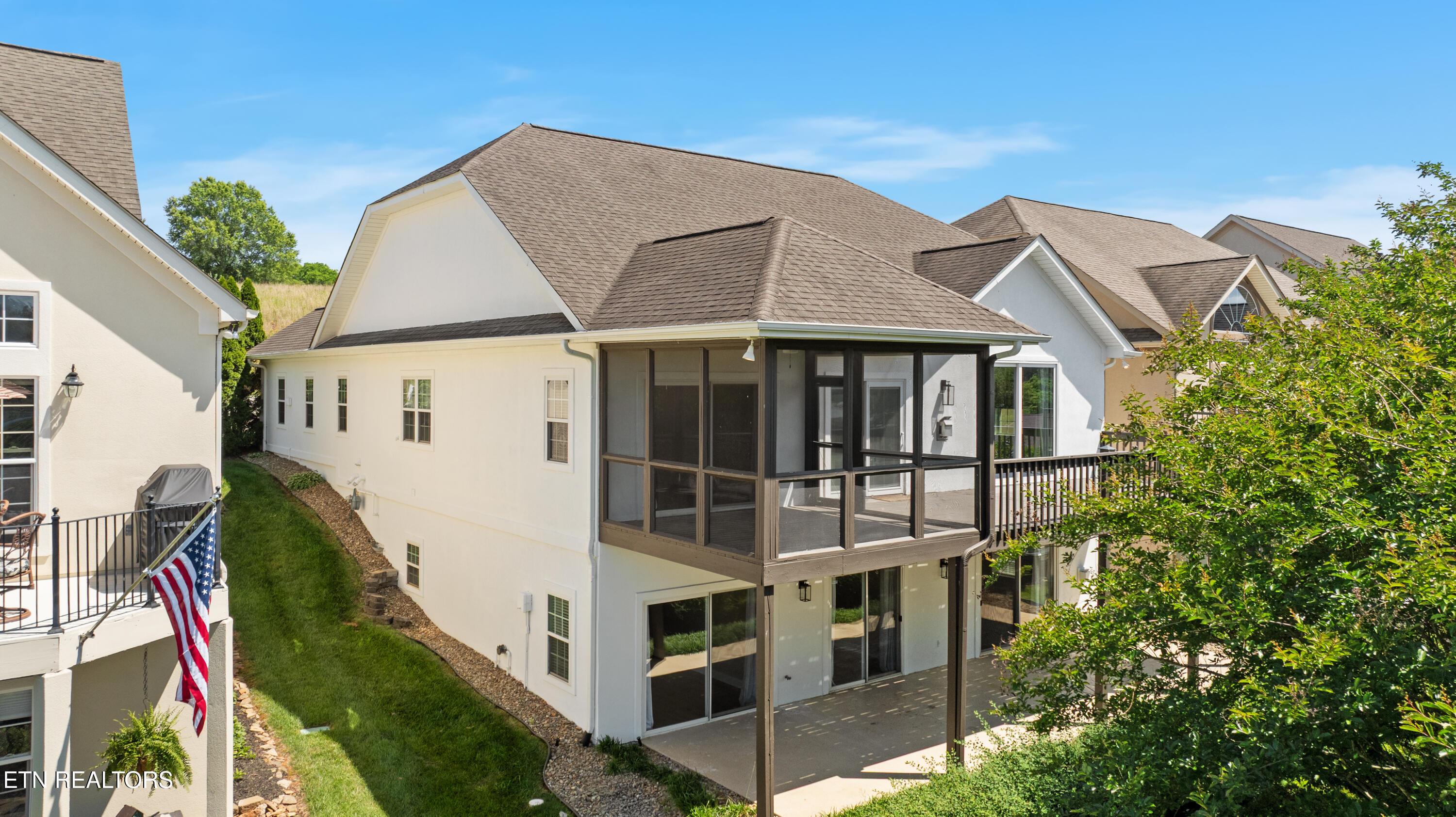 1049 Rarity Bay Pkwy, Vonore, TN - Fort Loudoun and Tellico Lake Real Estate - Image# 37