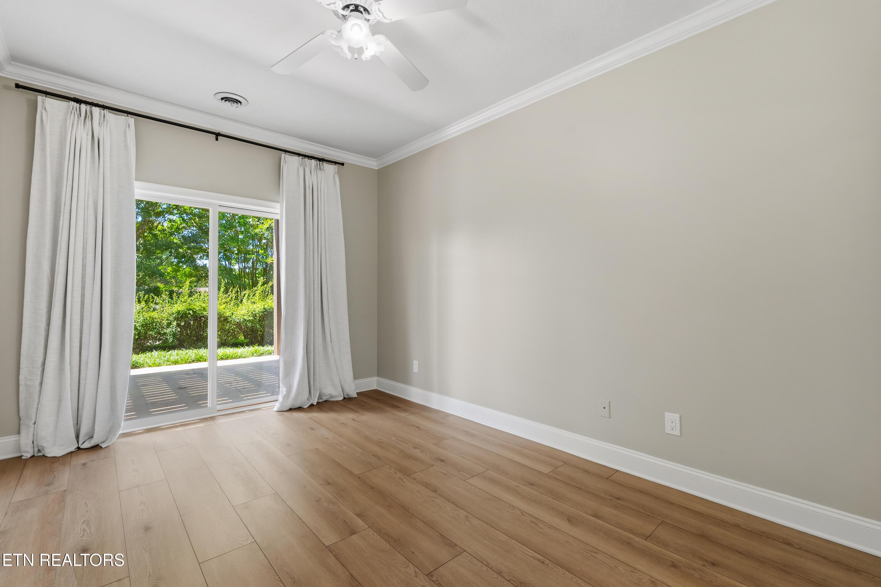 1049 Rarity Bay Pkwy, Vonore, TN - Fort Loudoun and Tellico Lake Real Estate - Image# 28