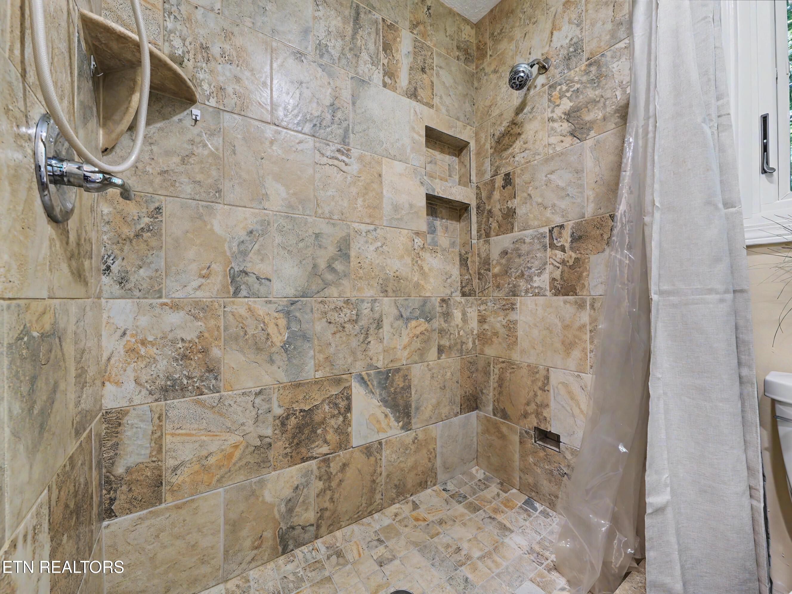 Fort Loudoun and Tellico Lake Real Estate - Image# 42