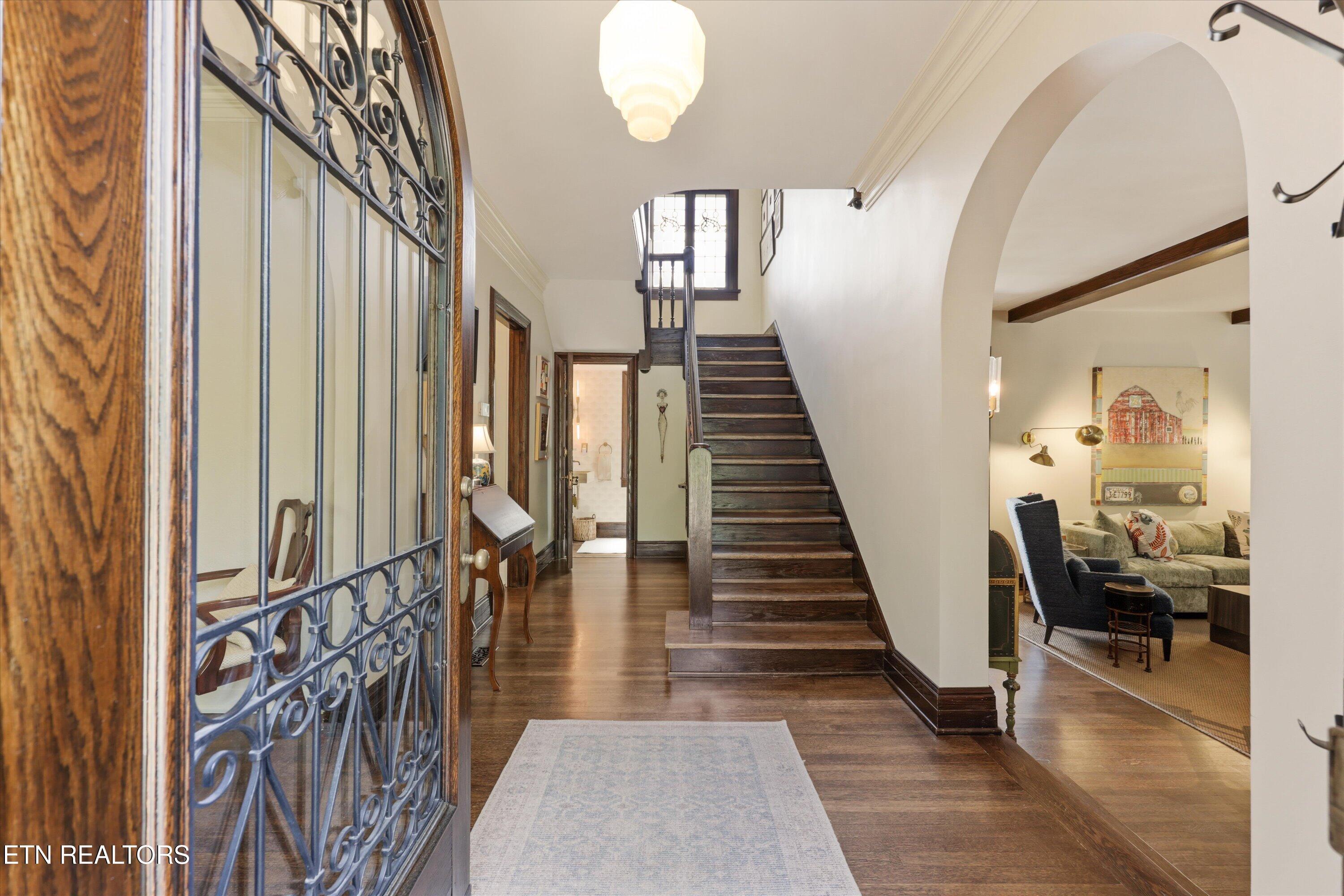 2824 Kingston Pike, Knoxville, TN - Fort Loudoun and Tellico Lake Real Estate - Image# 5