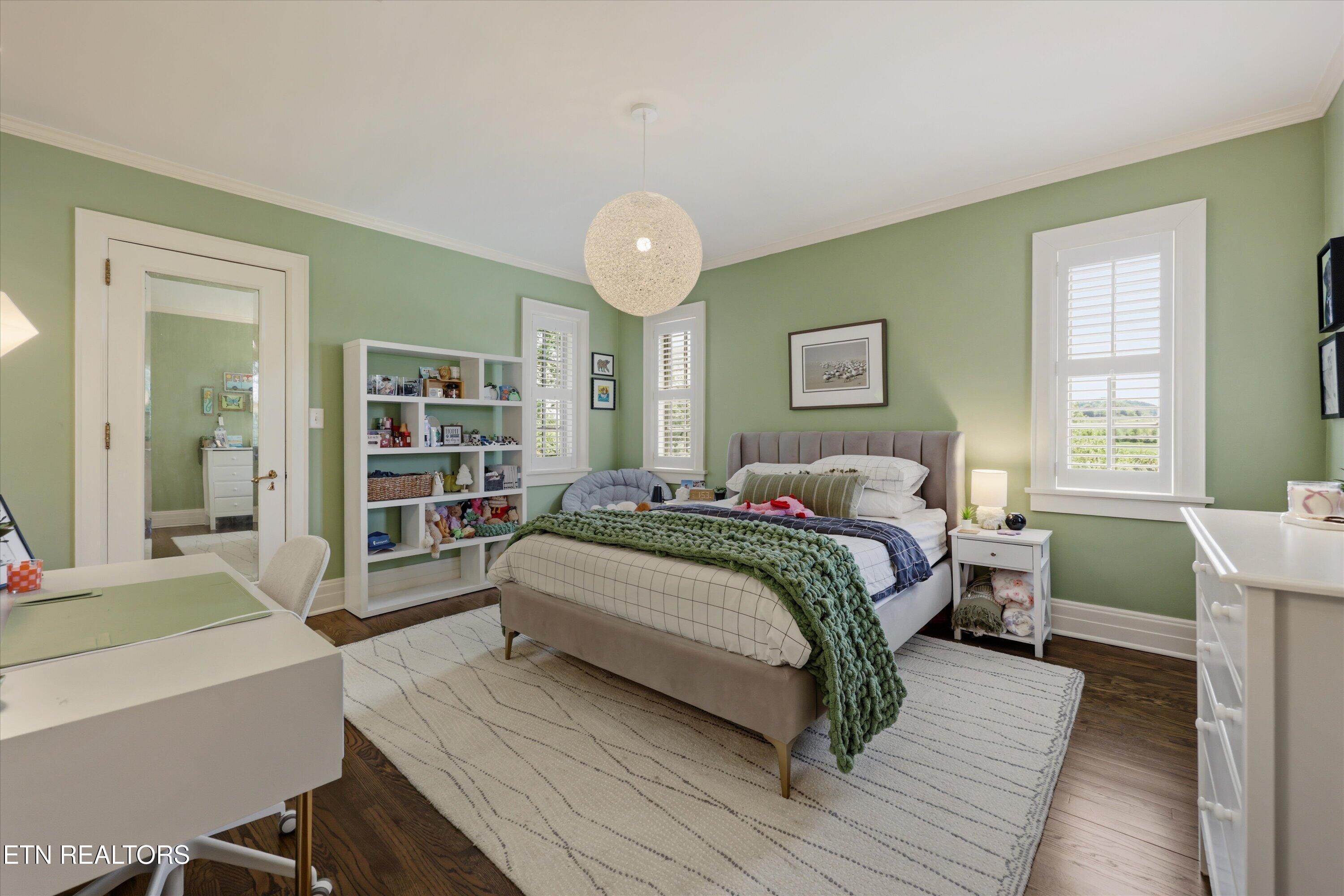 2824 Kingston Pike, Knoxville, TN - Fort Loudoun and Tellico Lake Real Estate - Image# 26