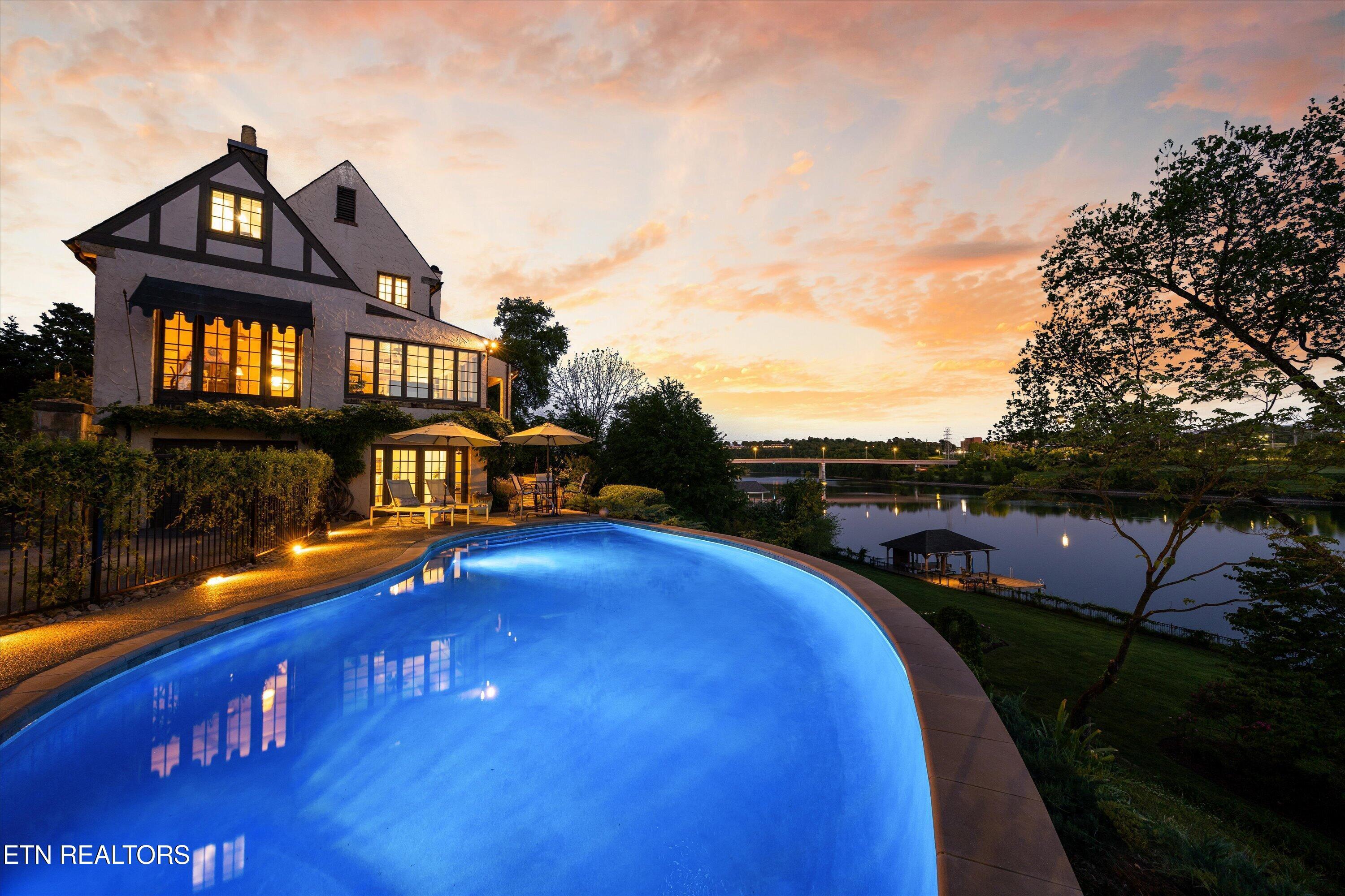 2824 Kingston Pike, Knoxville, TN - Fort Loudoun and Tellico Lake Real Estate - Image# 38