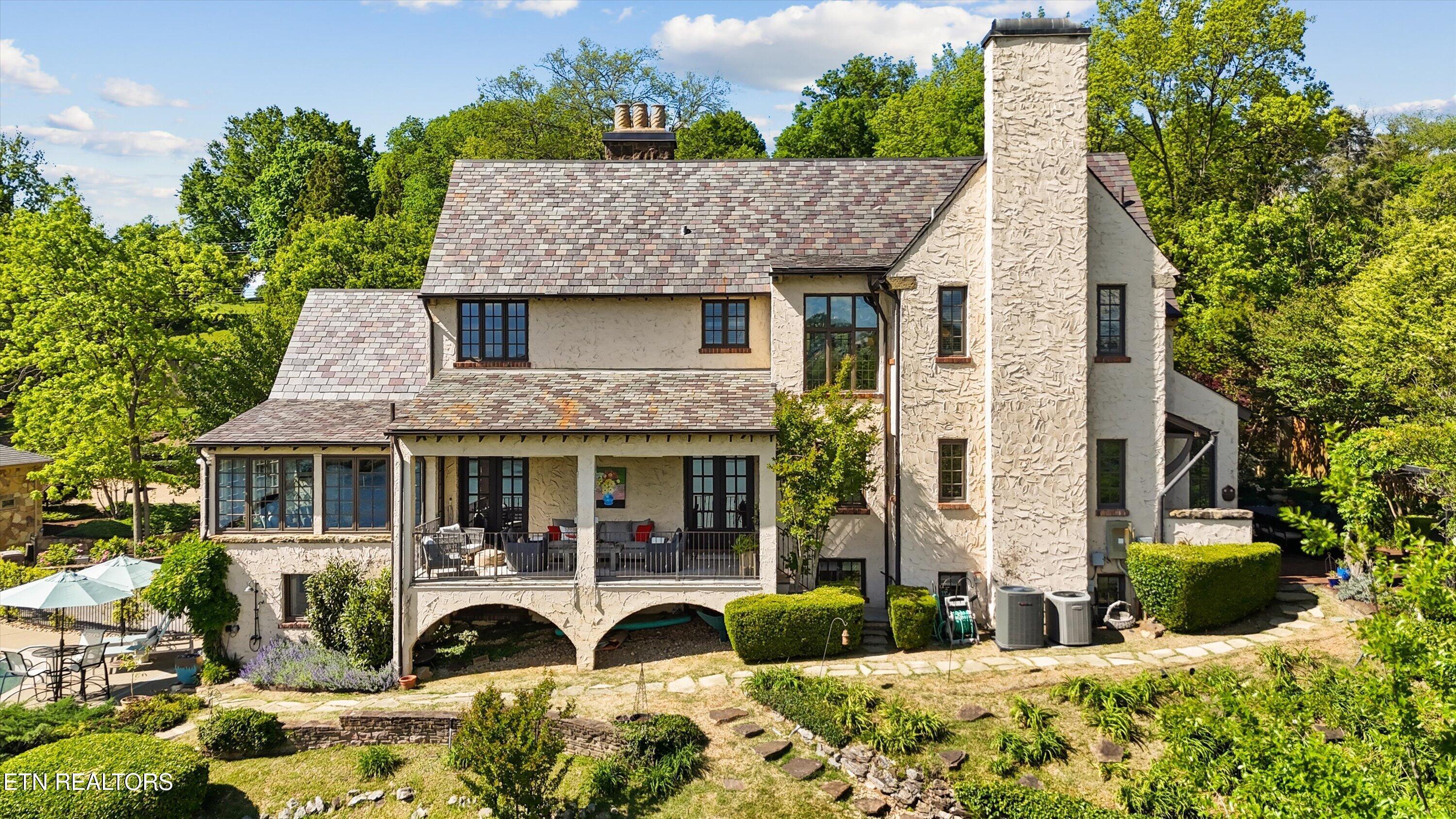 2824 Kingston Pike, Knoxville, TN - Fort Loudoun and Tellico Lake Real Estate - Image# 45