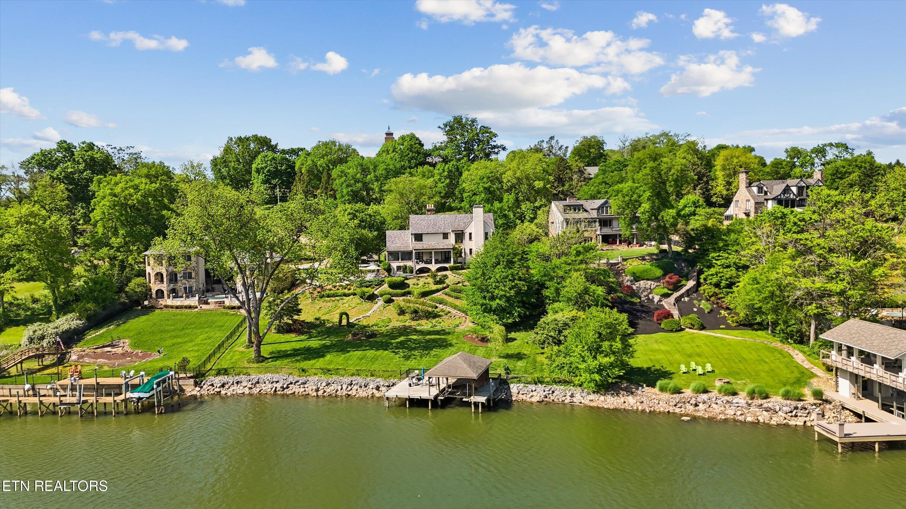 2824 Kingston Pike, Knoxville, TN - Fort Loudoun and Tellico Lake Real Estate - Image# 3
