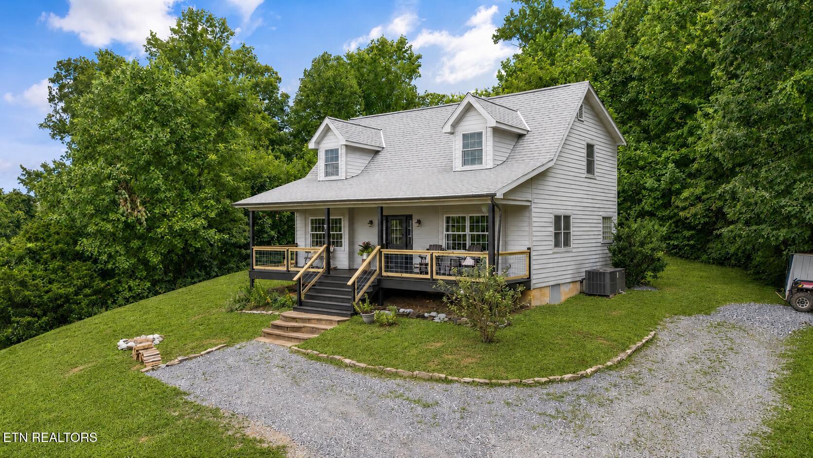 206 Old Citico Rd, Vonore, TN - Fort Loudoun and Tellico Lake Real Estate - Image# 2