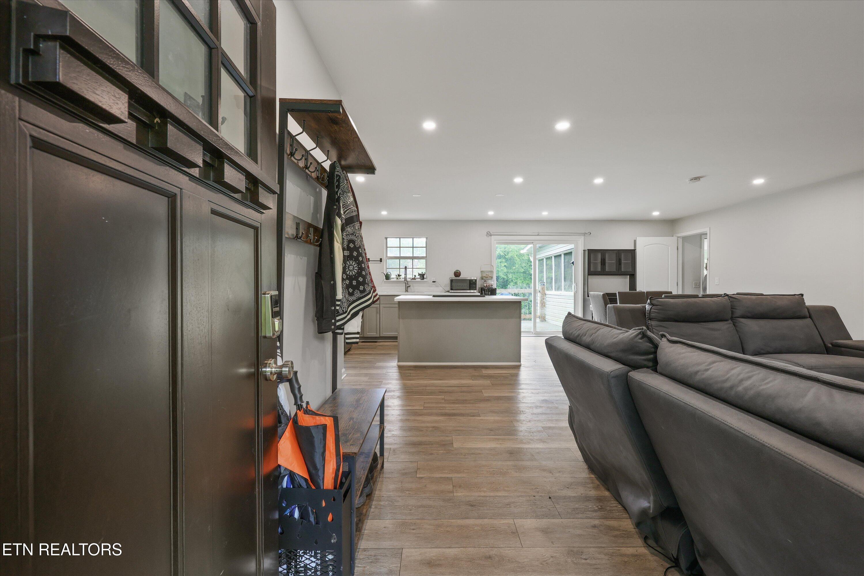 3046 Johnston Rd, Louisville, TN - Fort Loudoun and Tellico Lake Real Estate - Image# 5