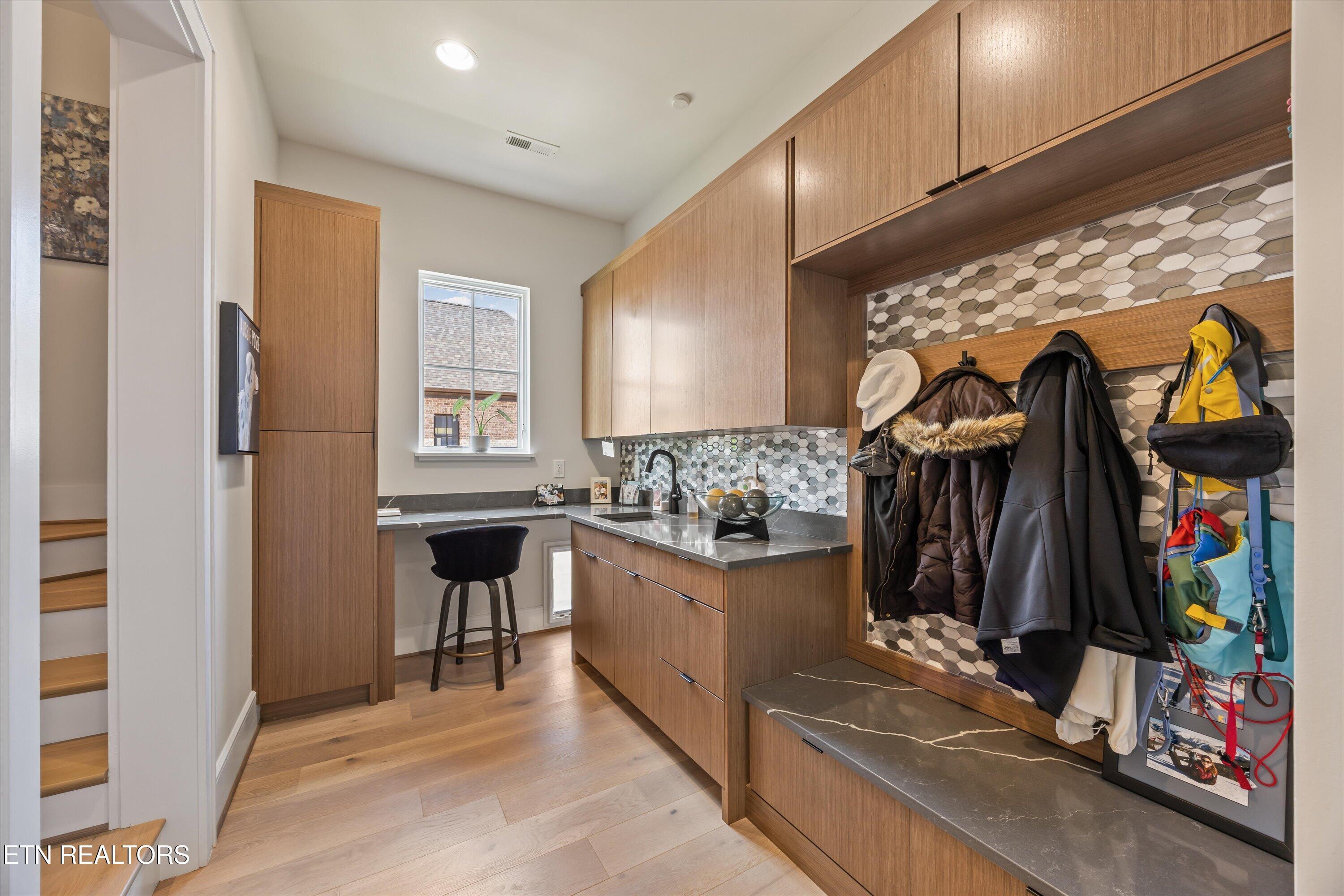 317 Admiral Court, Lenoir City, TN - Fort Loudoun and Tellico Lake Real Estate - Image# 22