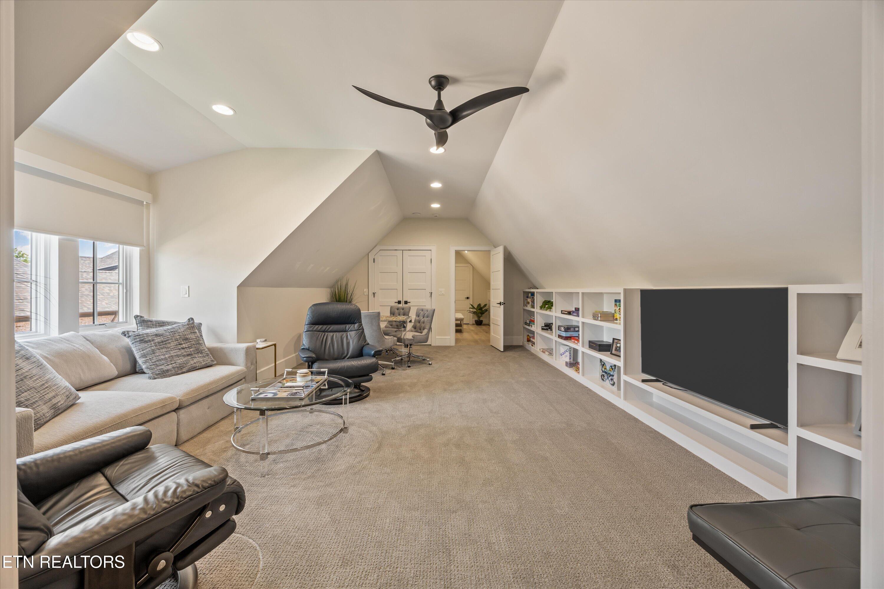 317 Admiral Court, Lenoir City, TN - Fort Loudoun and Tellico Lake Real Estate - Image# 32