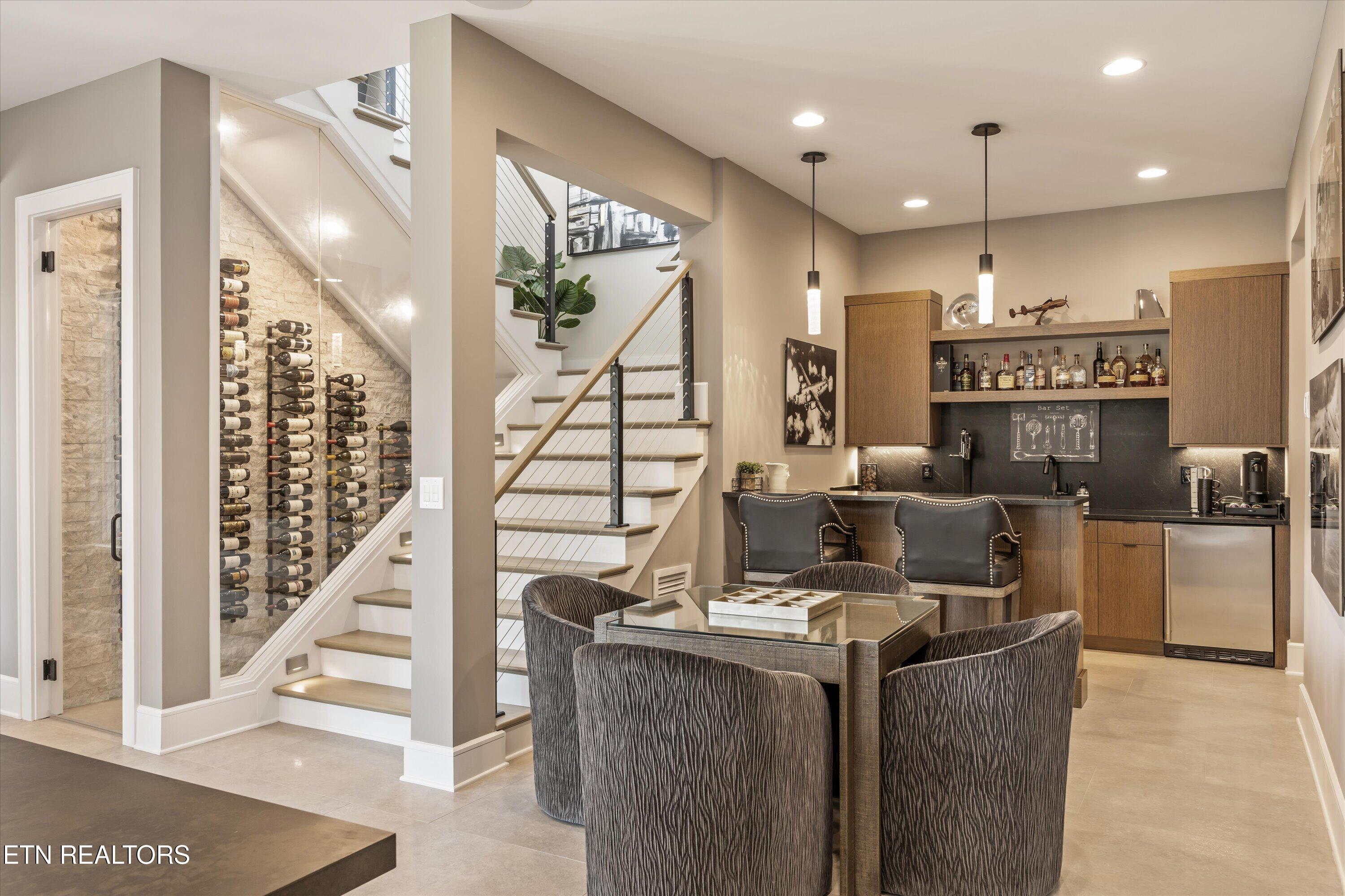 317 Admiral Court, Lenoir City, TN - Fort Loudoun and Tellico Lake Real Estate - Image# 8