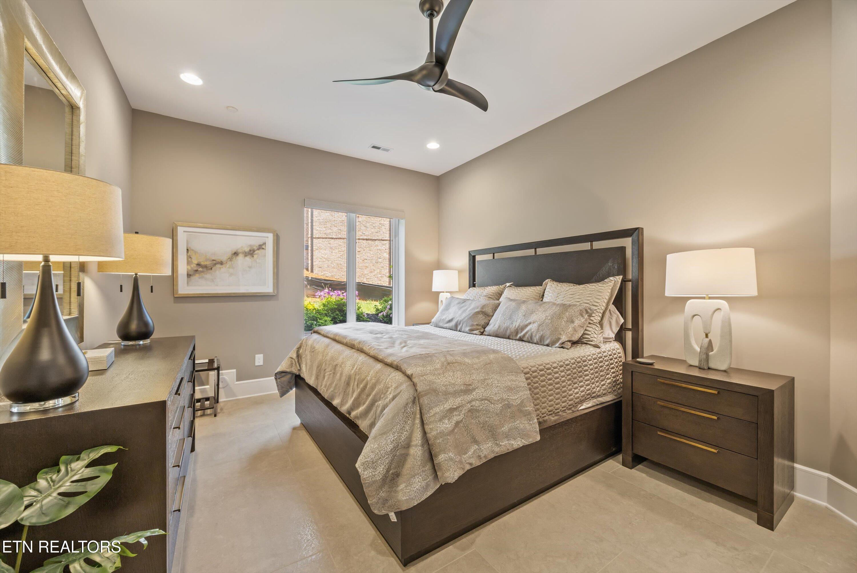 317 Admiral Court, Lenoir City, TN - Fort Loudoun and Tellico Lake Real Estate - Image# 40