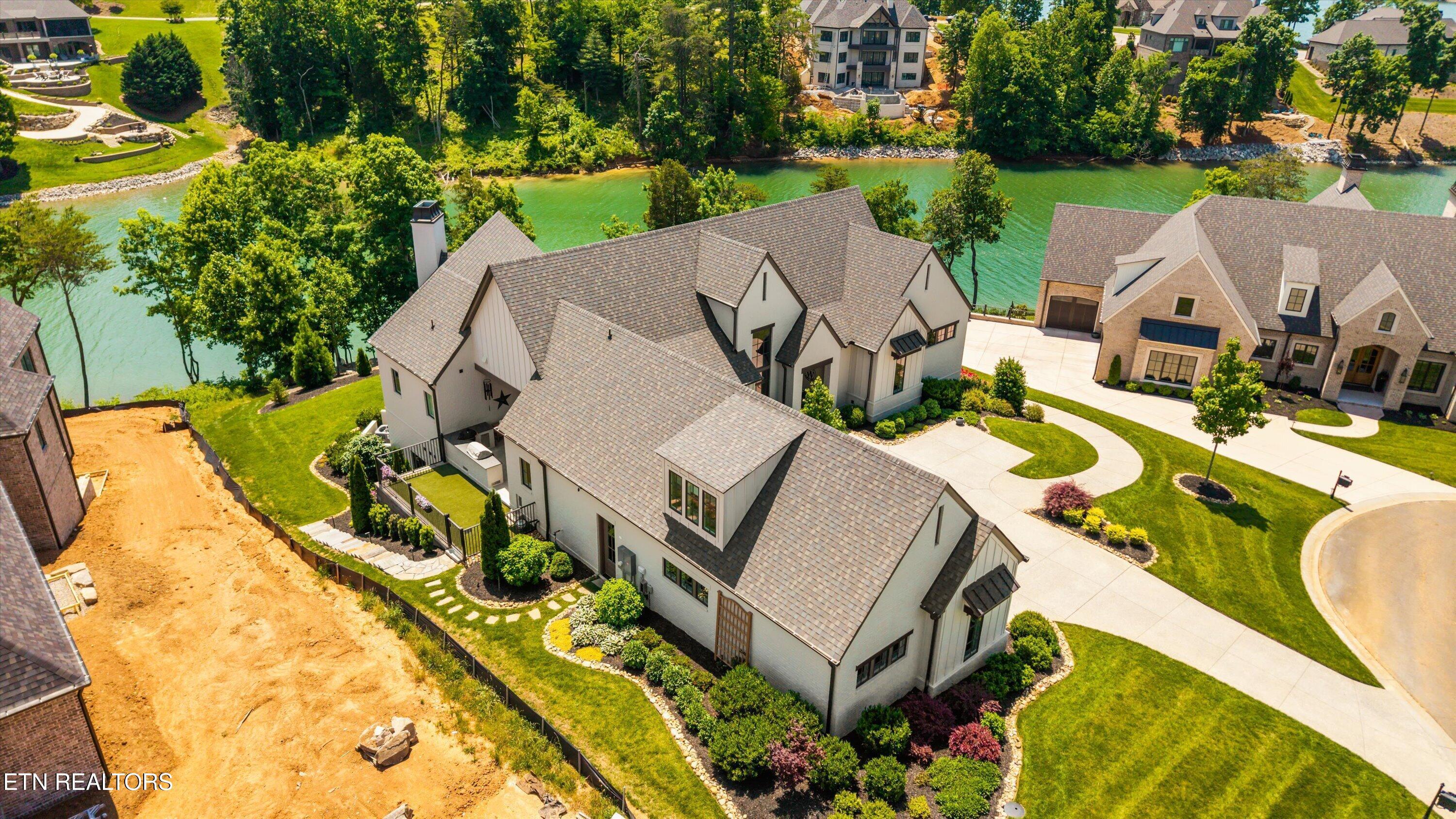 317 Admiral Court, Lenoir City, TN - Fort Loudoun and Tellico Lake Real Estate - Image# 53