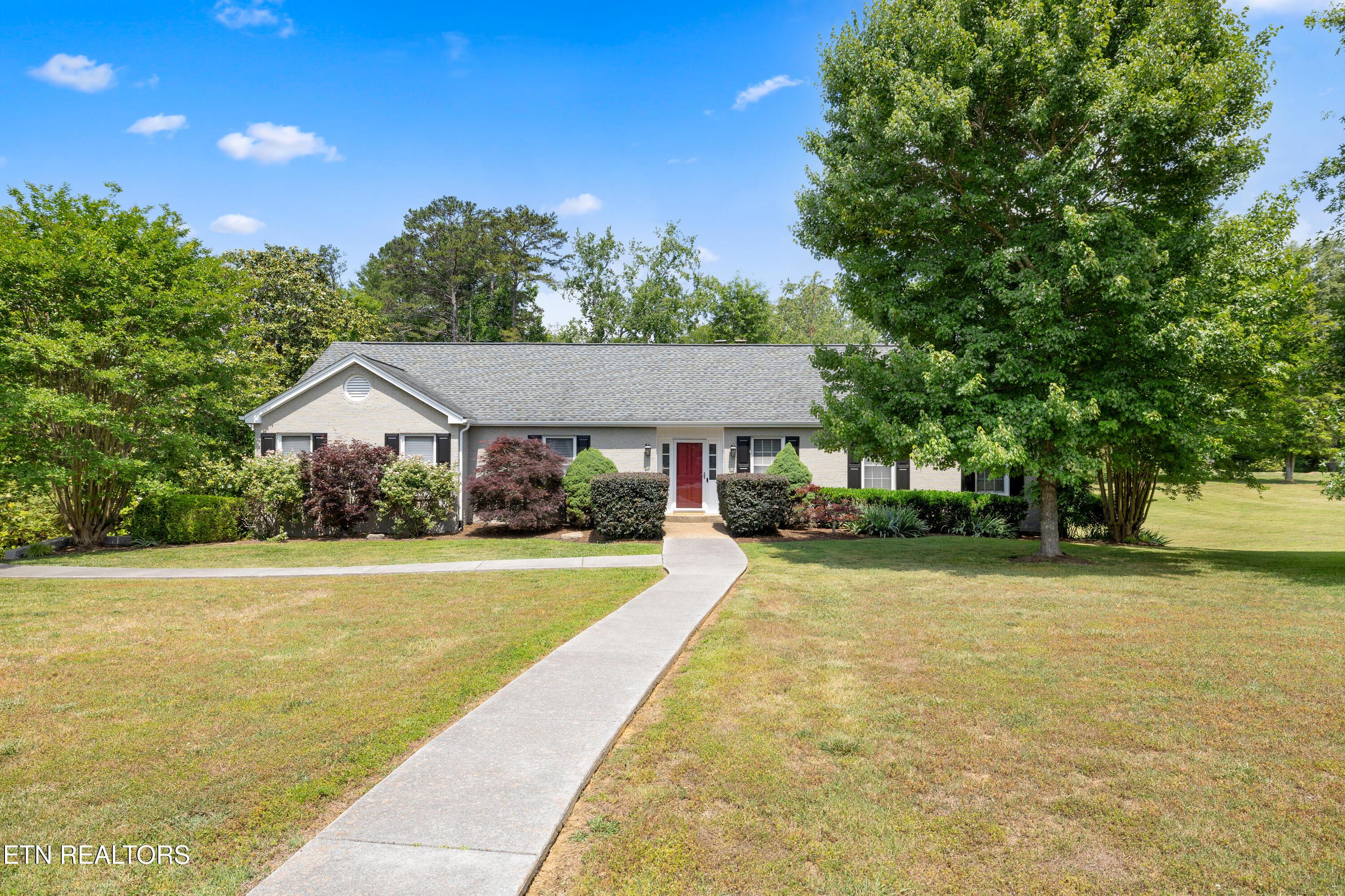 5501 River Point Cove Rd, Knoxville, TN - Fort Loudoun and Tellico Lake Real Estate - Image# 2