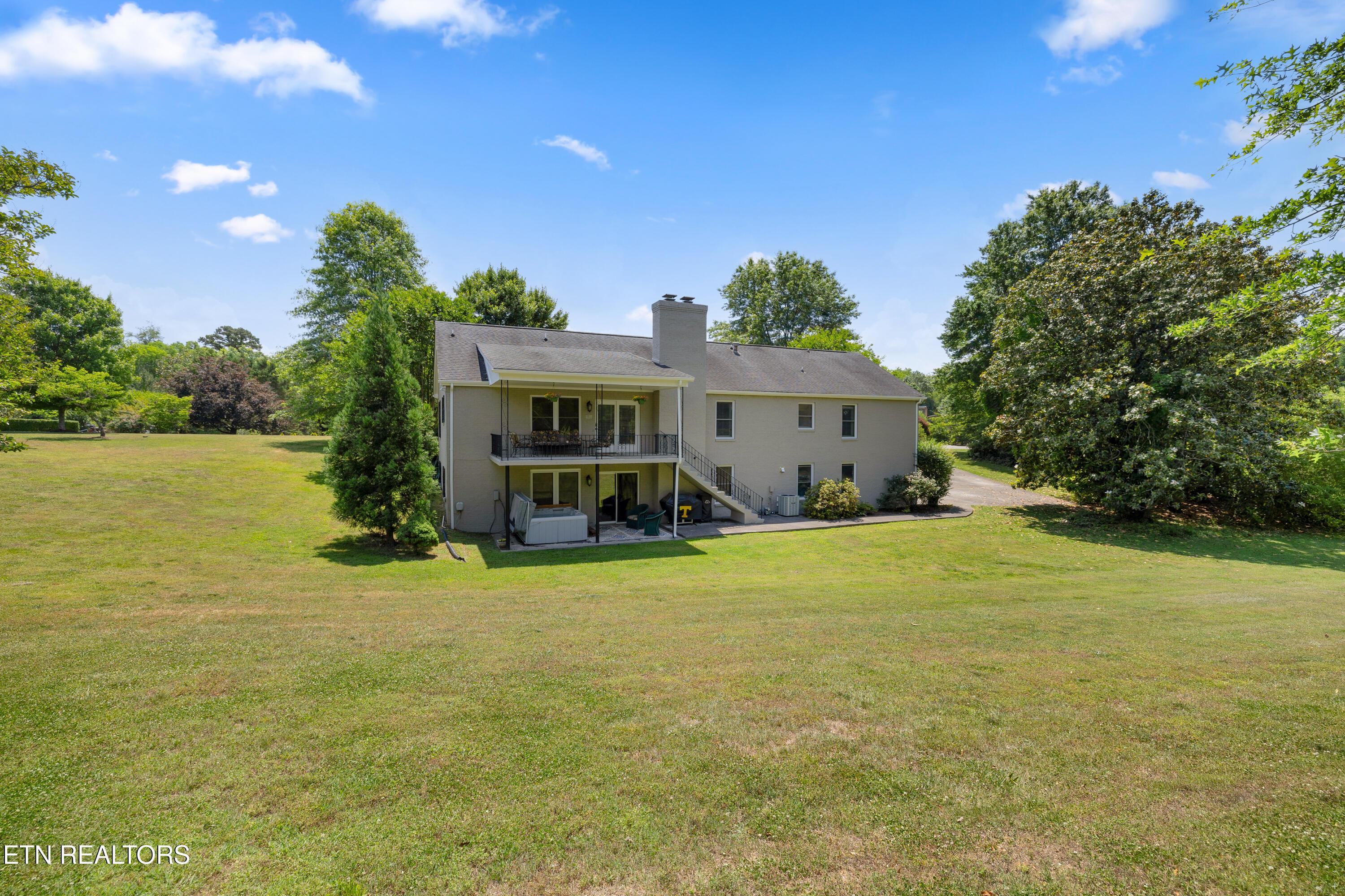 5501 River Point Cove Rd, Knoxville, TN - Fort Loudoun and Tellico Lake Real Estate - Image# 3
