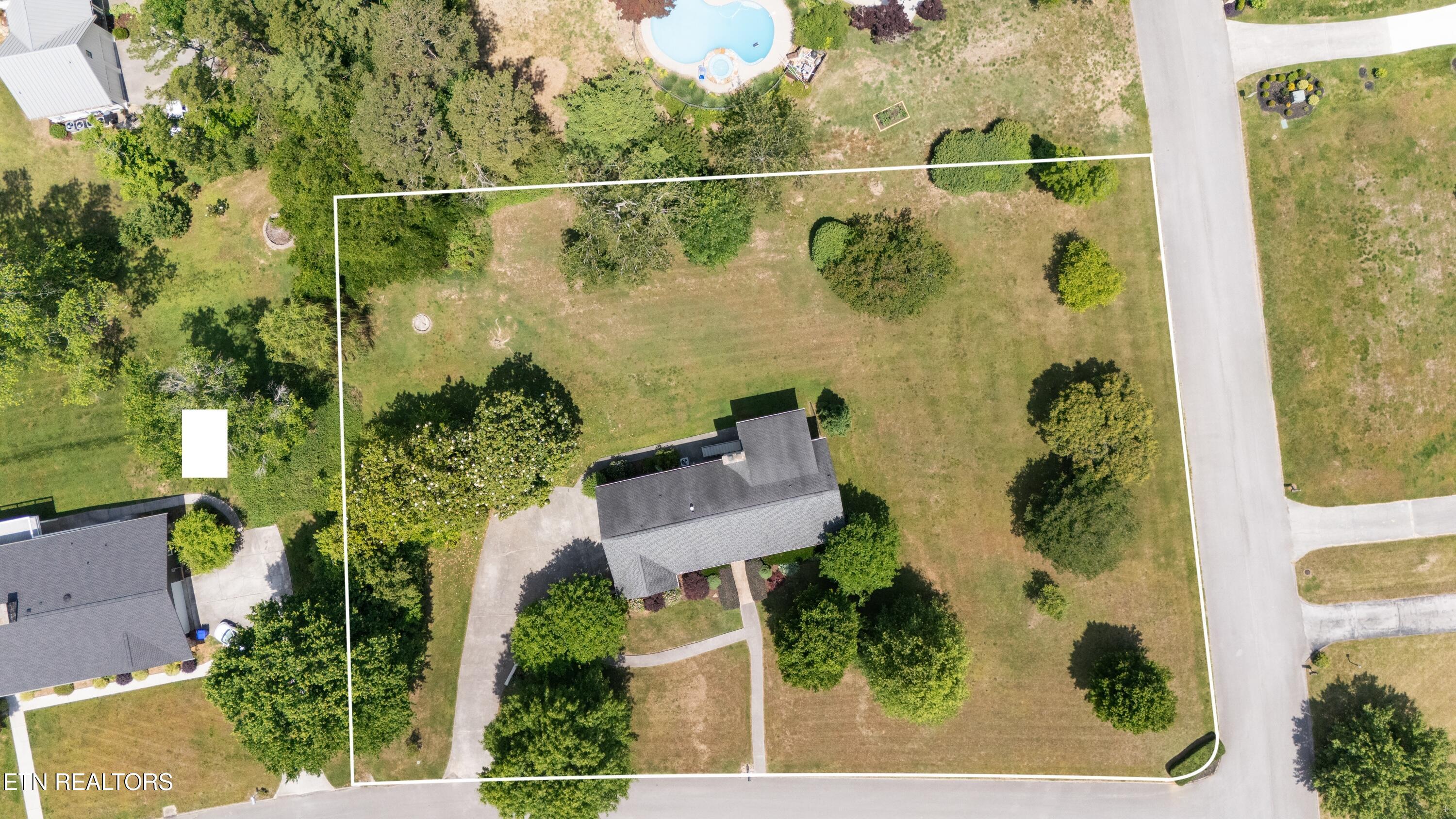 5501 River Point Cove Rd, Knoxville, TN - Fort Loudoun and Tellico Lake Real Estate - Image# 7