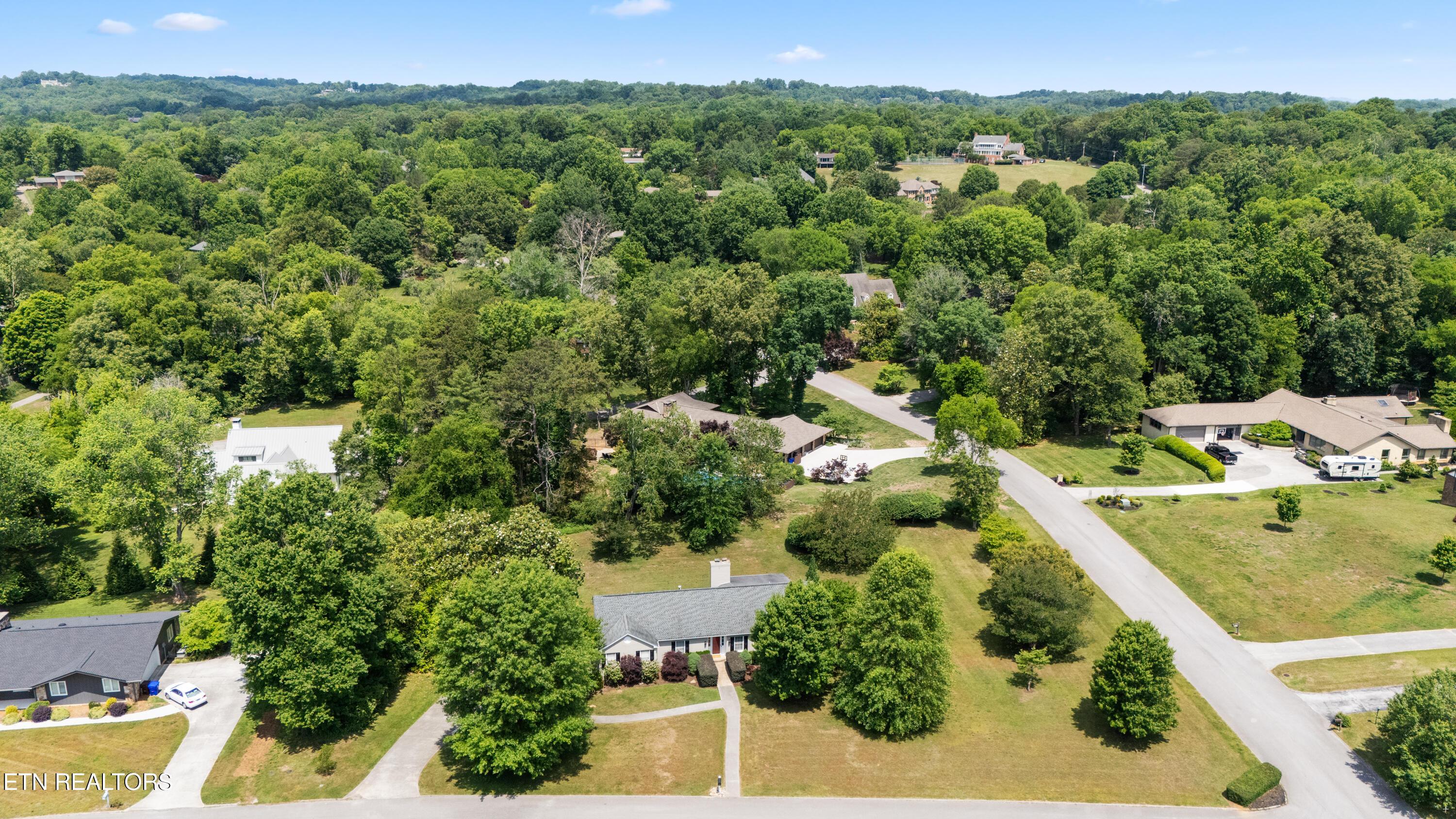 5501 River Point Cove Rd, Knoxville, TN - Fort Loudoun and Tellico Lake Real Estate - Image# 38