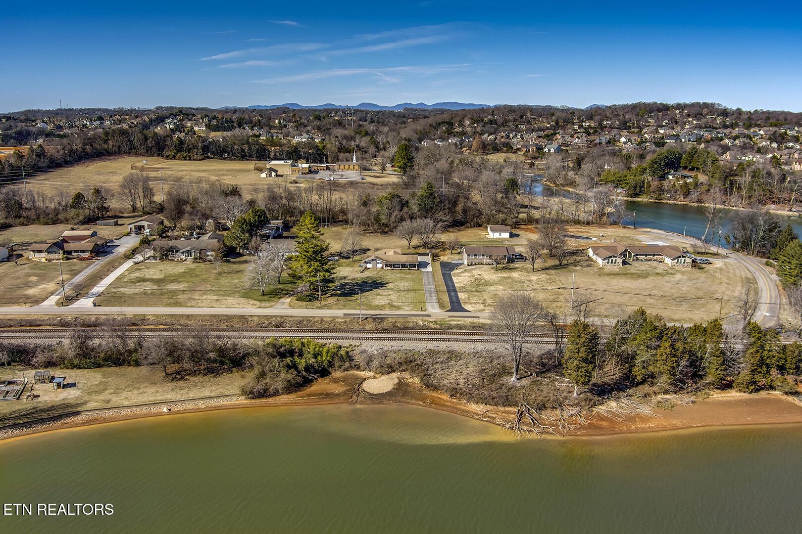 12409 Boyd Station Rd, Knoxville, TN - Fort Loudoun and Tellico Lake Real Estate - Image# 53