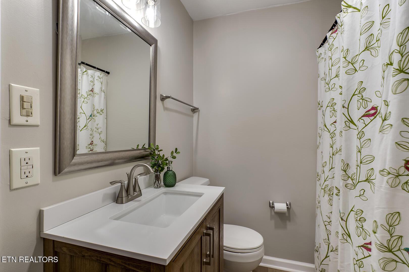 12409 Boyd Station Rd, Knoxville, TN - Fort Loudoun and Tellico Lake Real Estate - Image# 26