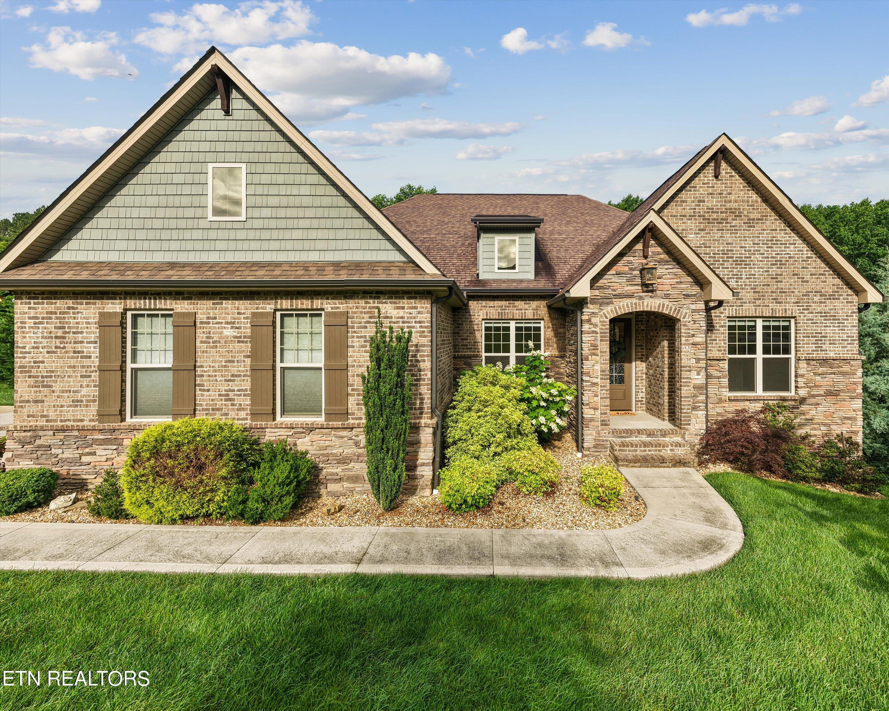303 Okmulgee Circle, Loudon, TN