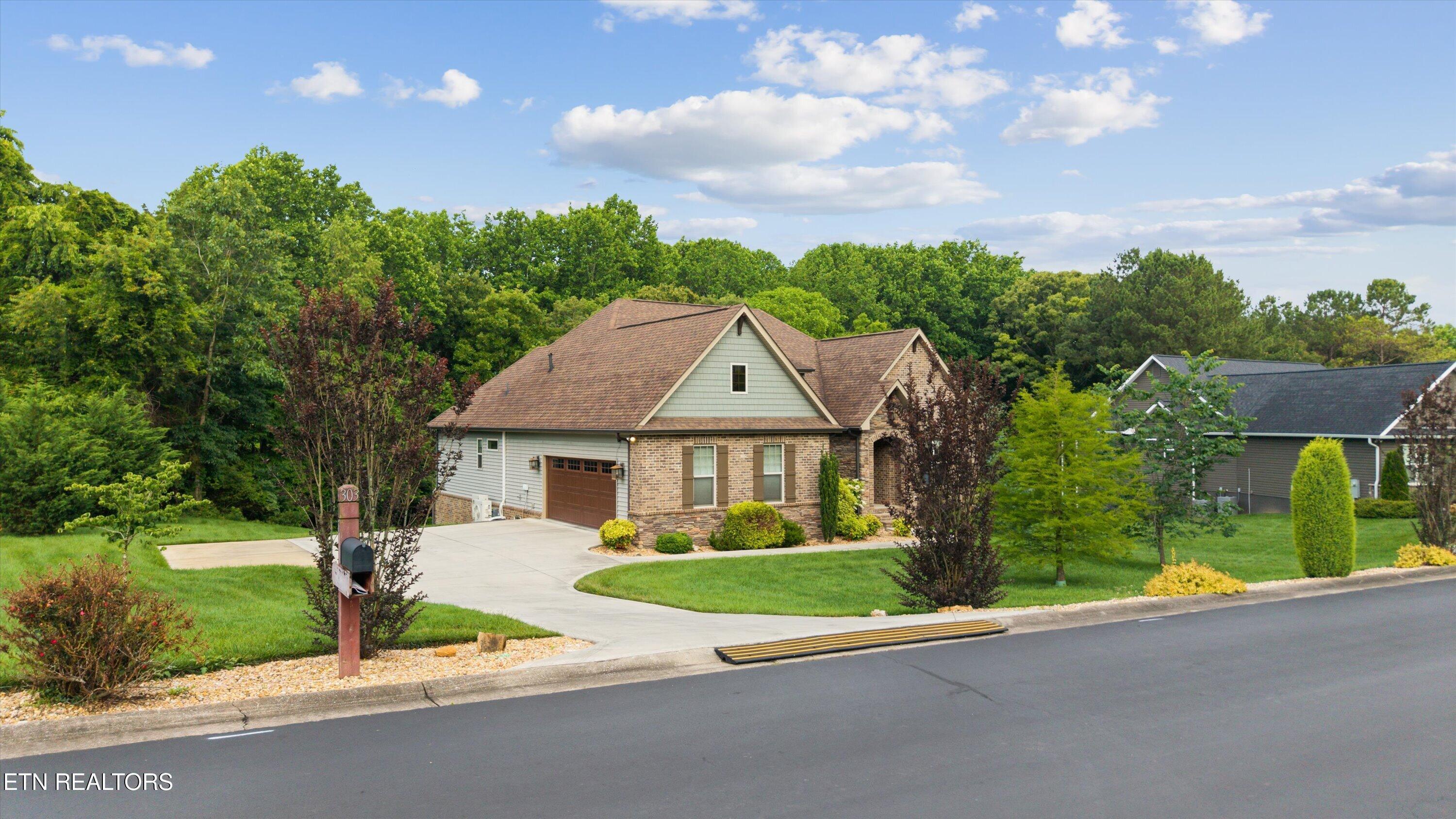 303 Okmulgee Circle, Loudon, TN - Fort Loudoun and Tellico Lake Real Estate - Image# 6