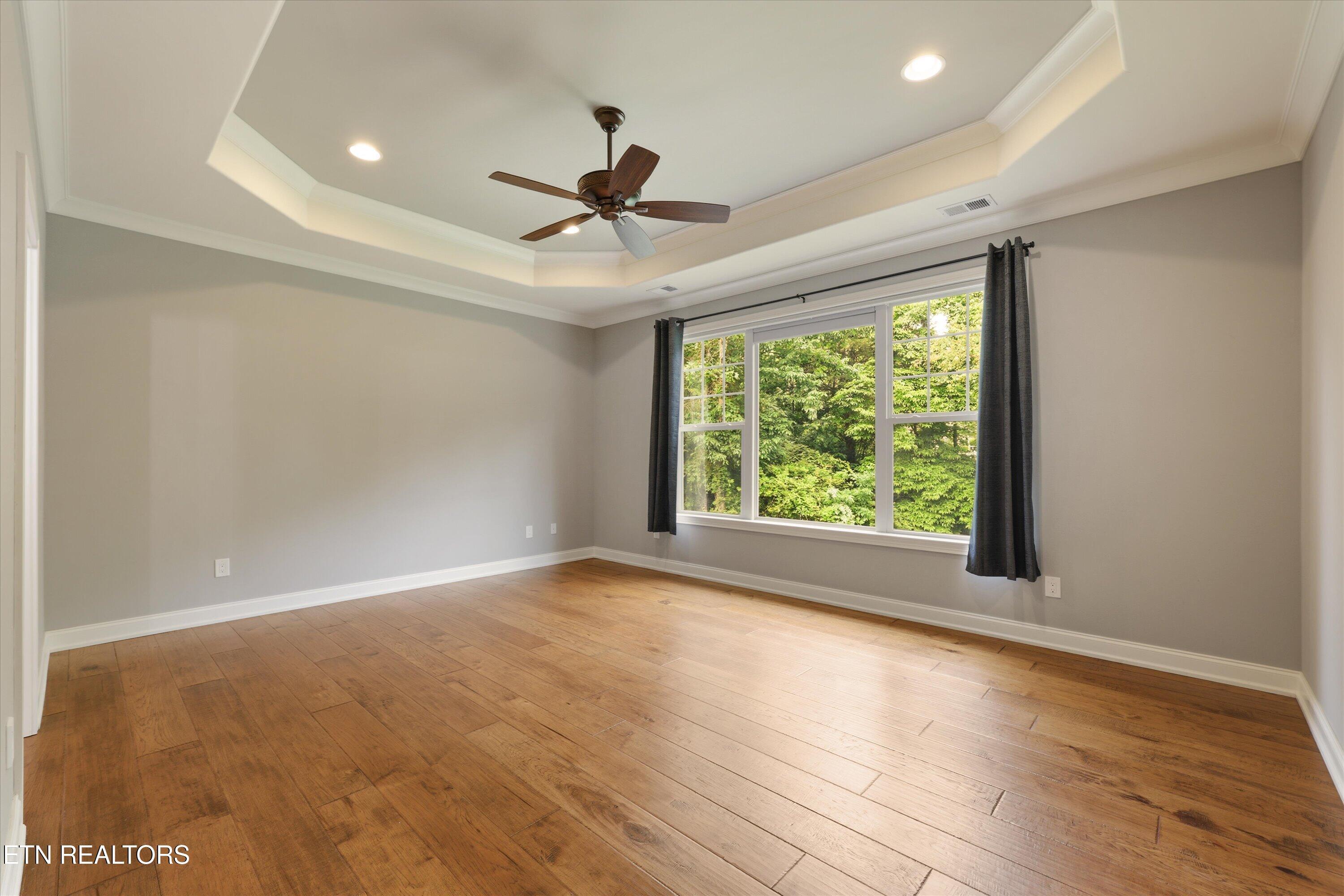 303 Okmulgee Circle, Loudon, TN - Fort Loudoun and Tellico Lake Real Estate - Image# 32