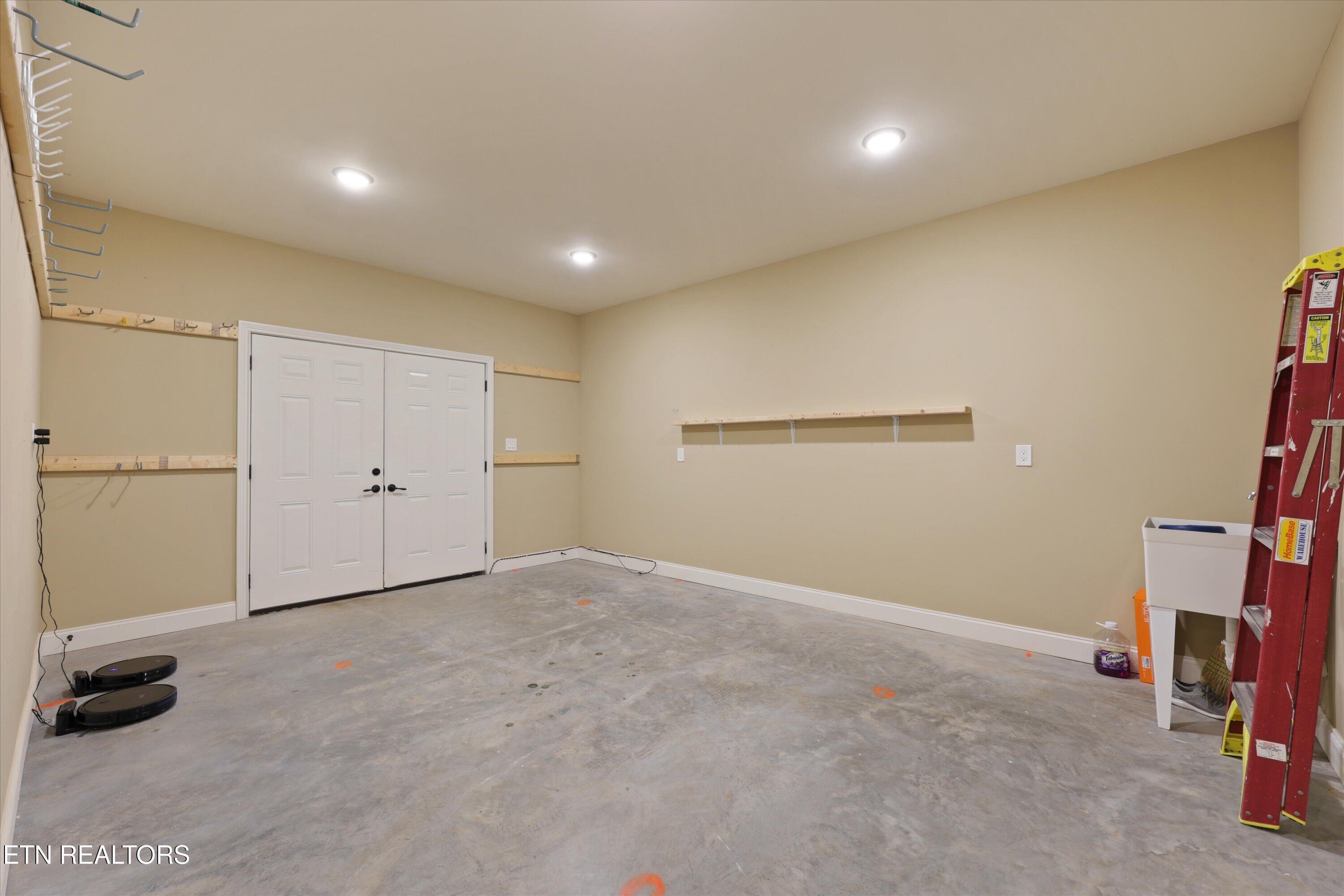 303 Okmulgee Circle, Loudon, TN - Fort Loudoun and Tellico Lake Real Estate - Image# 47