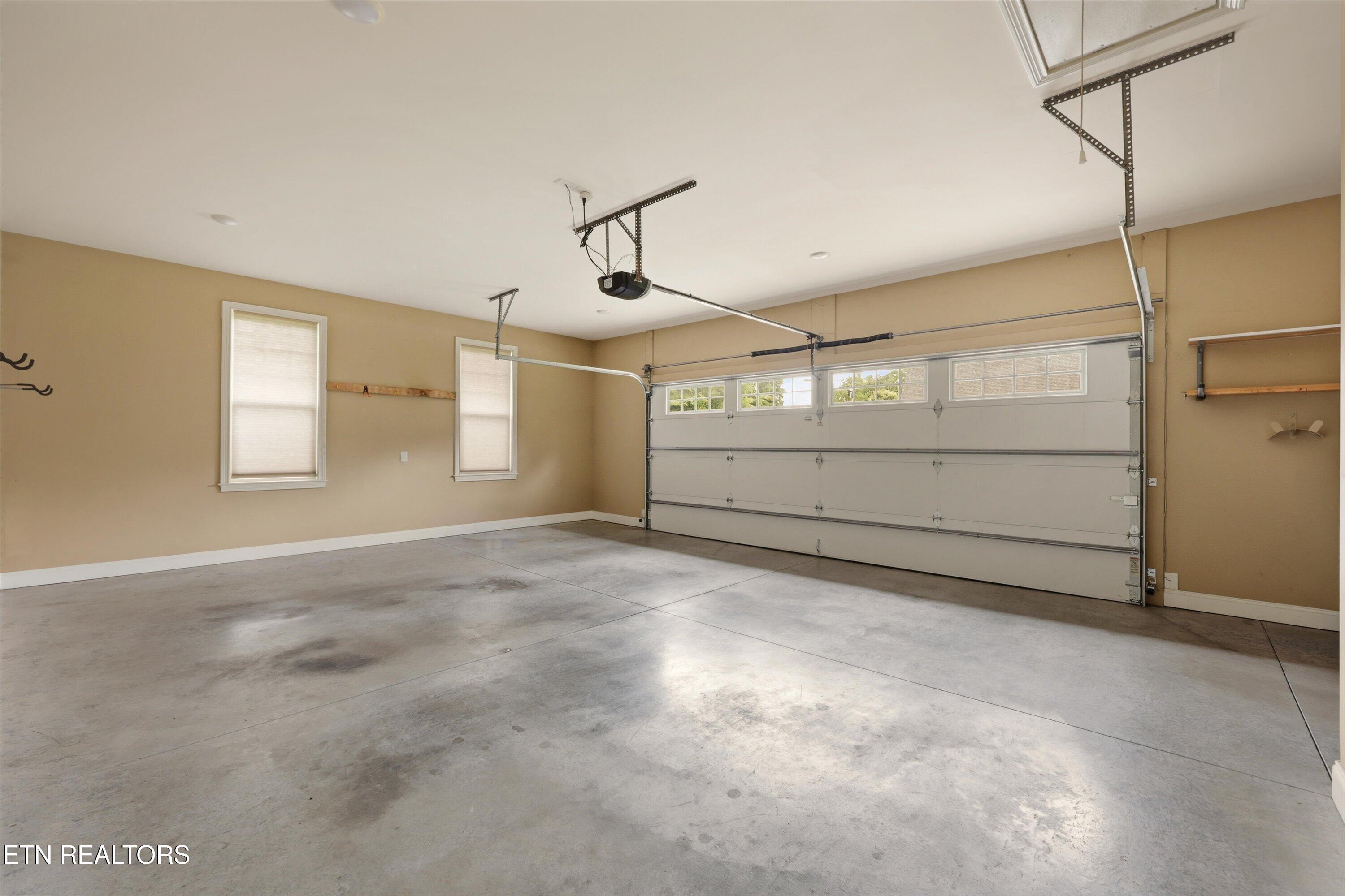303 Okmulgee Circle, Loudon, TN - Fort Loudoun and Tellico Lake Real Estate - Image# 49