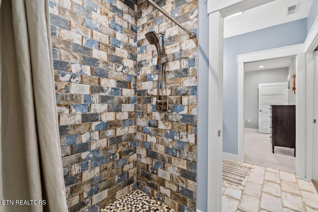 29201 Highway 72 N, Loudon, TN - Fort Loudoun and Tellico Lake Real Estate - Image# 42