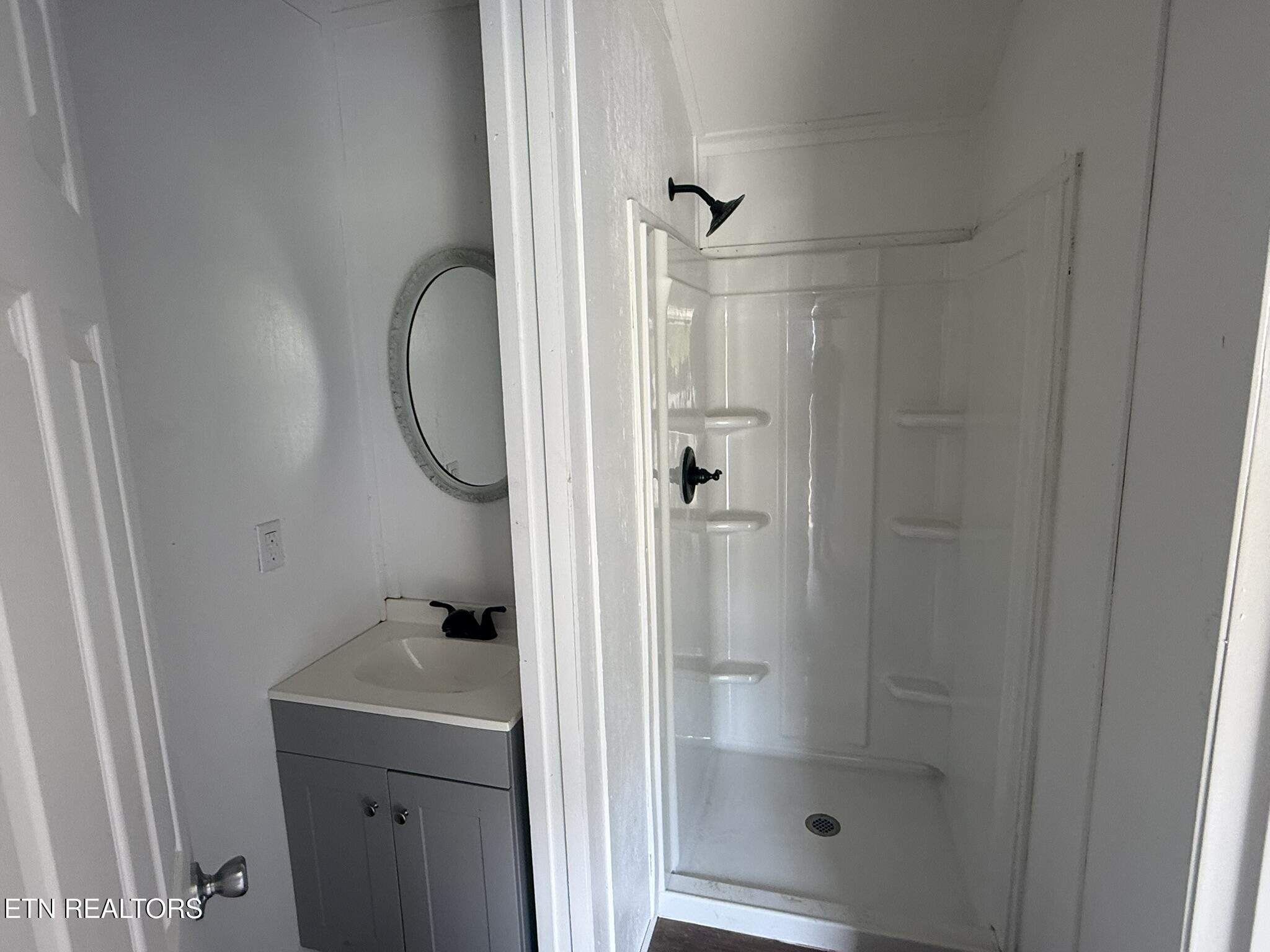3271 Tennessee 360, Vonore, TN - Fort Loudoun and Tellico Lake Real Estate - Image# 8