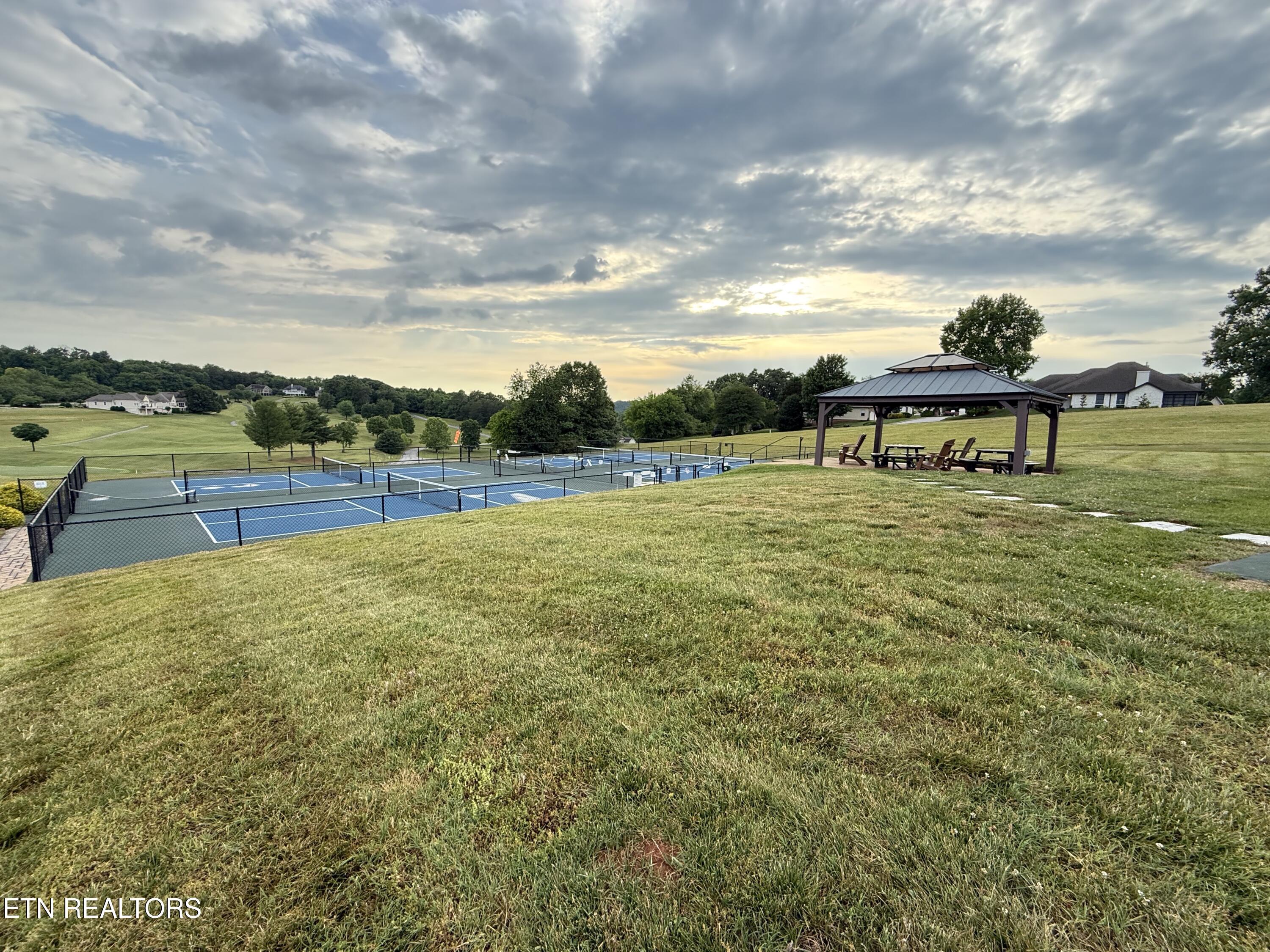 105 Red Hawk Drive, Vonore, TN - Fort Loudoun and Tellico Lake Real Estate - Image# 18
