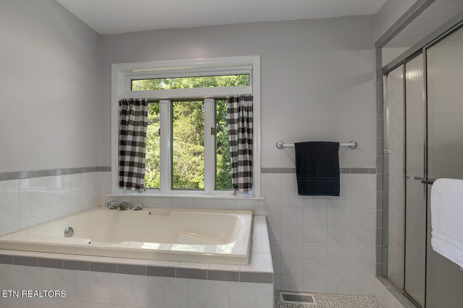 179 Dudala Way, Loudon, TN - Fort Loudoun and Tellico Lake Real Estate - Image# 23