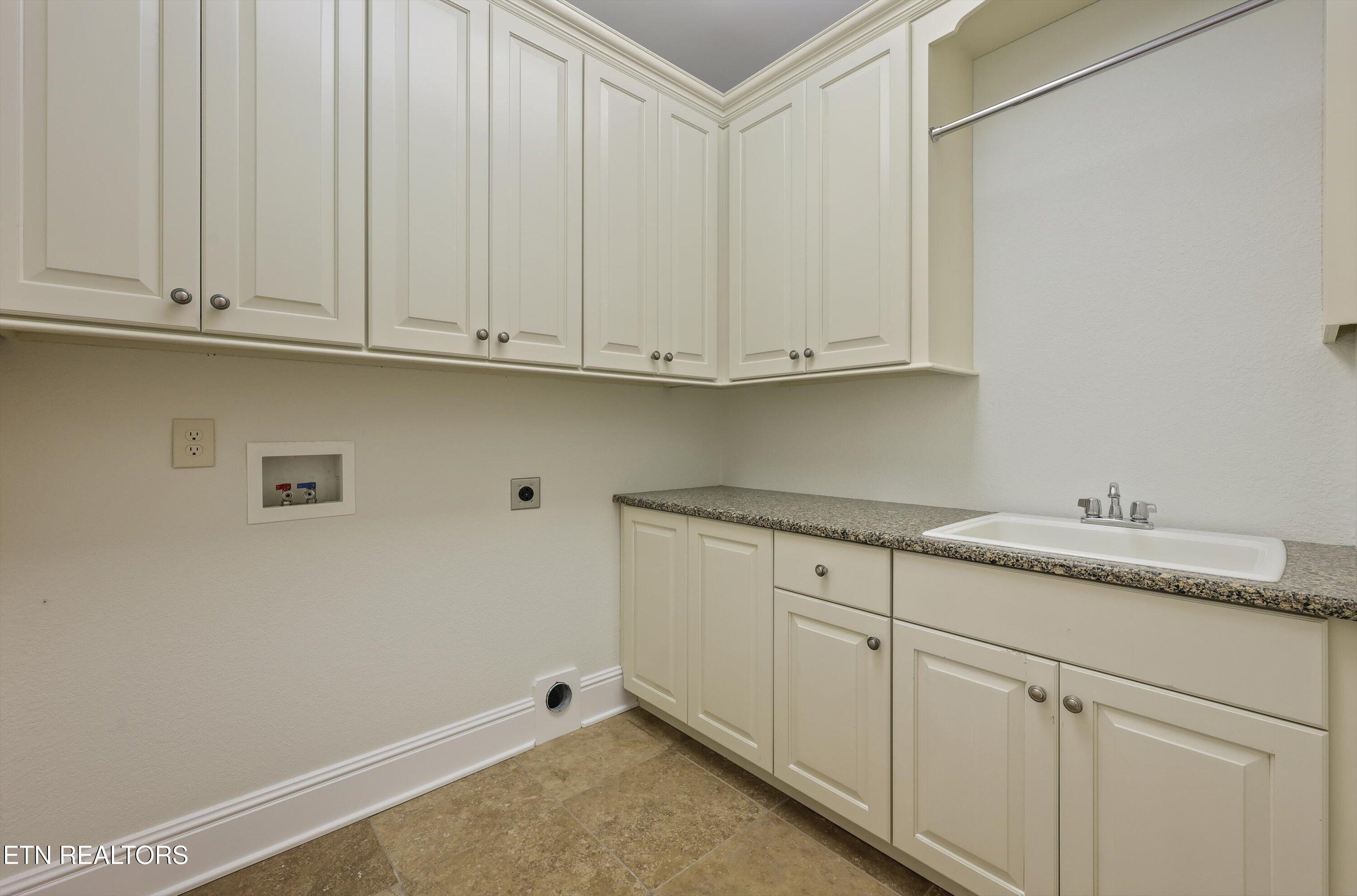 2533 Woodland Reserve Lane, Knoxville, TN - Fort Loudoun and Tellico Lake Real Estate - Image# 29