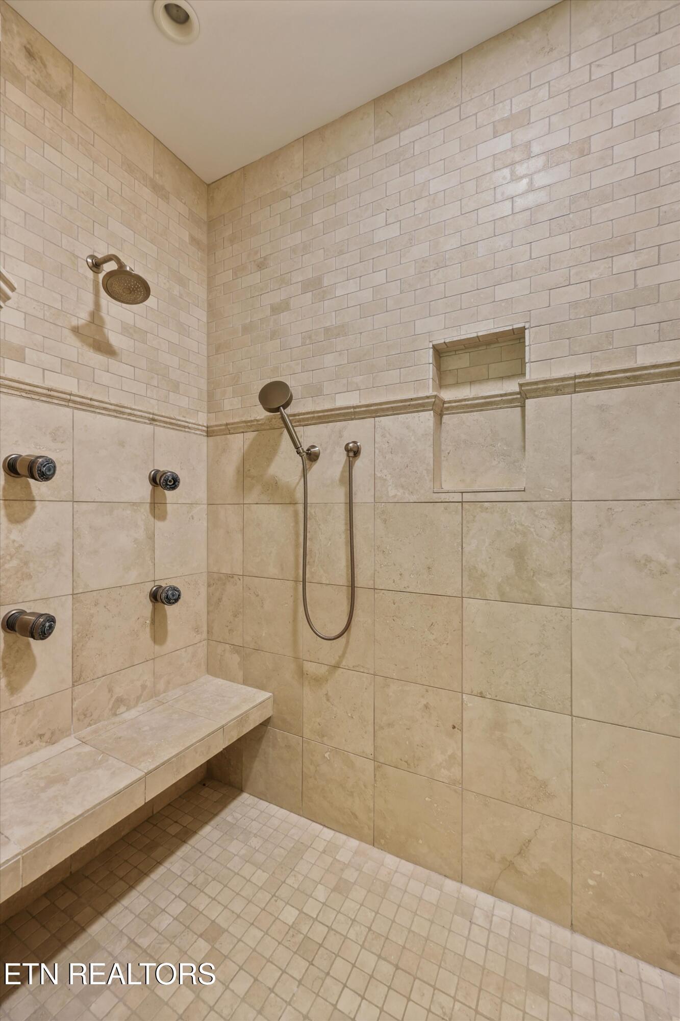 2533 Woodland Reserve Lane, Knoxville, TN - Fort Loudoun and Tellico Lake Real Estate - Image# 35