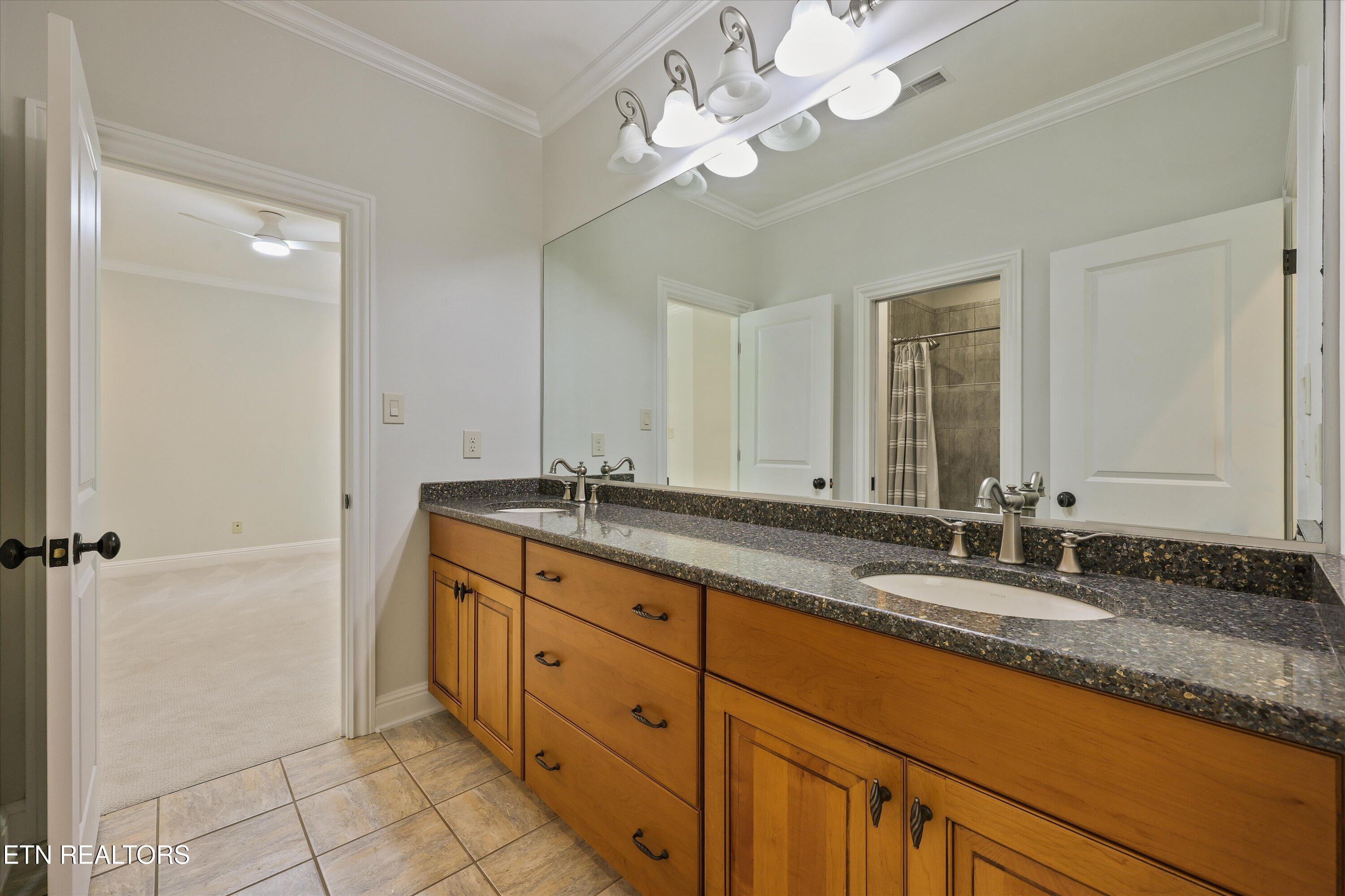 2533 Woodland Reserve Lane, Knoxville, TN - Fort Loudoun and Tellico Lake Real Estate - Image# 41