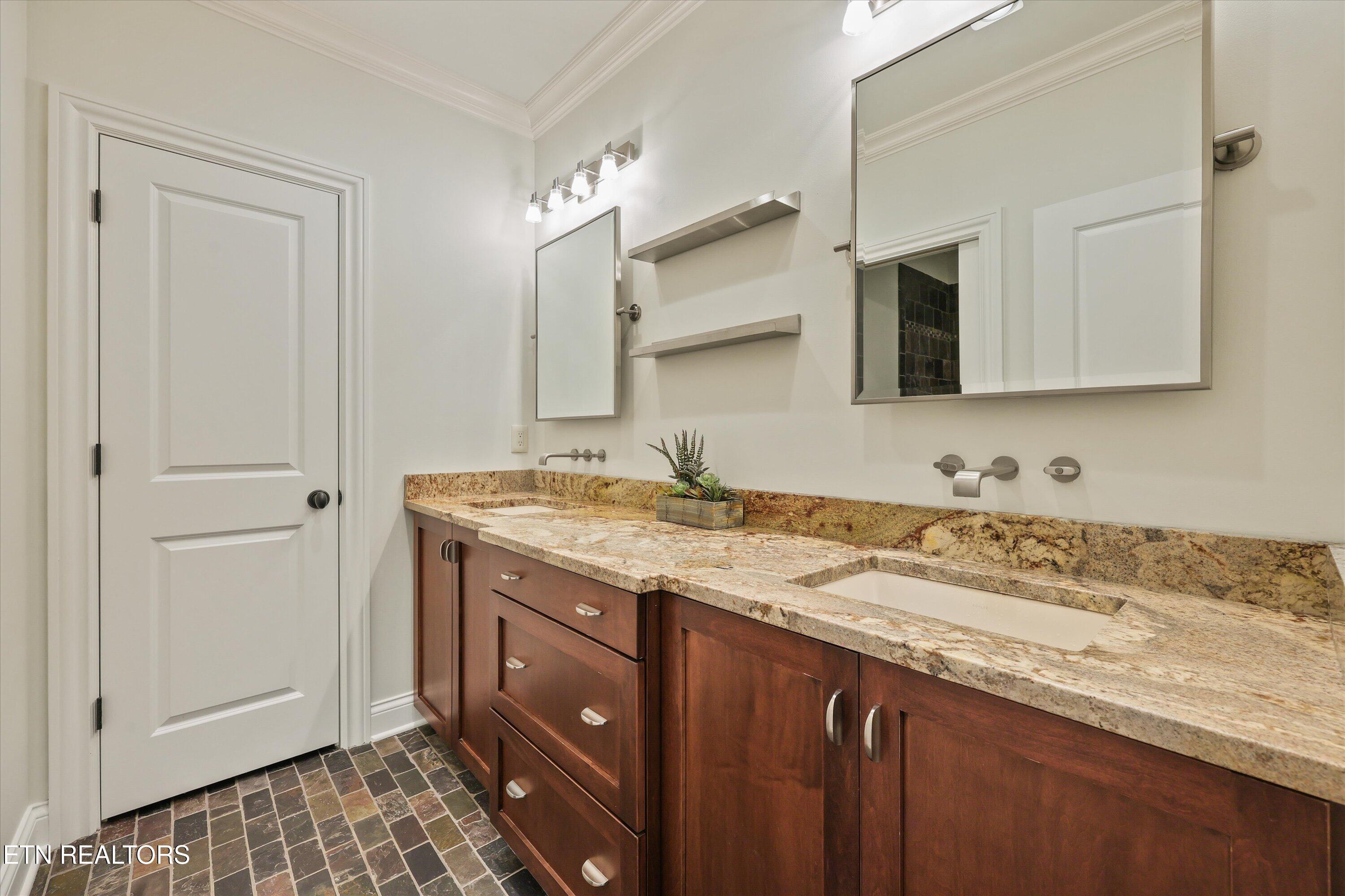2533 Woodland Reserve Lane, Knoxville, TN - Fort Loudoun and Tellico Lake Real Estate - Image# 53