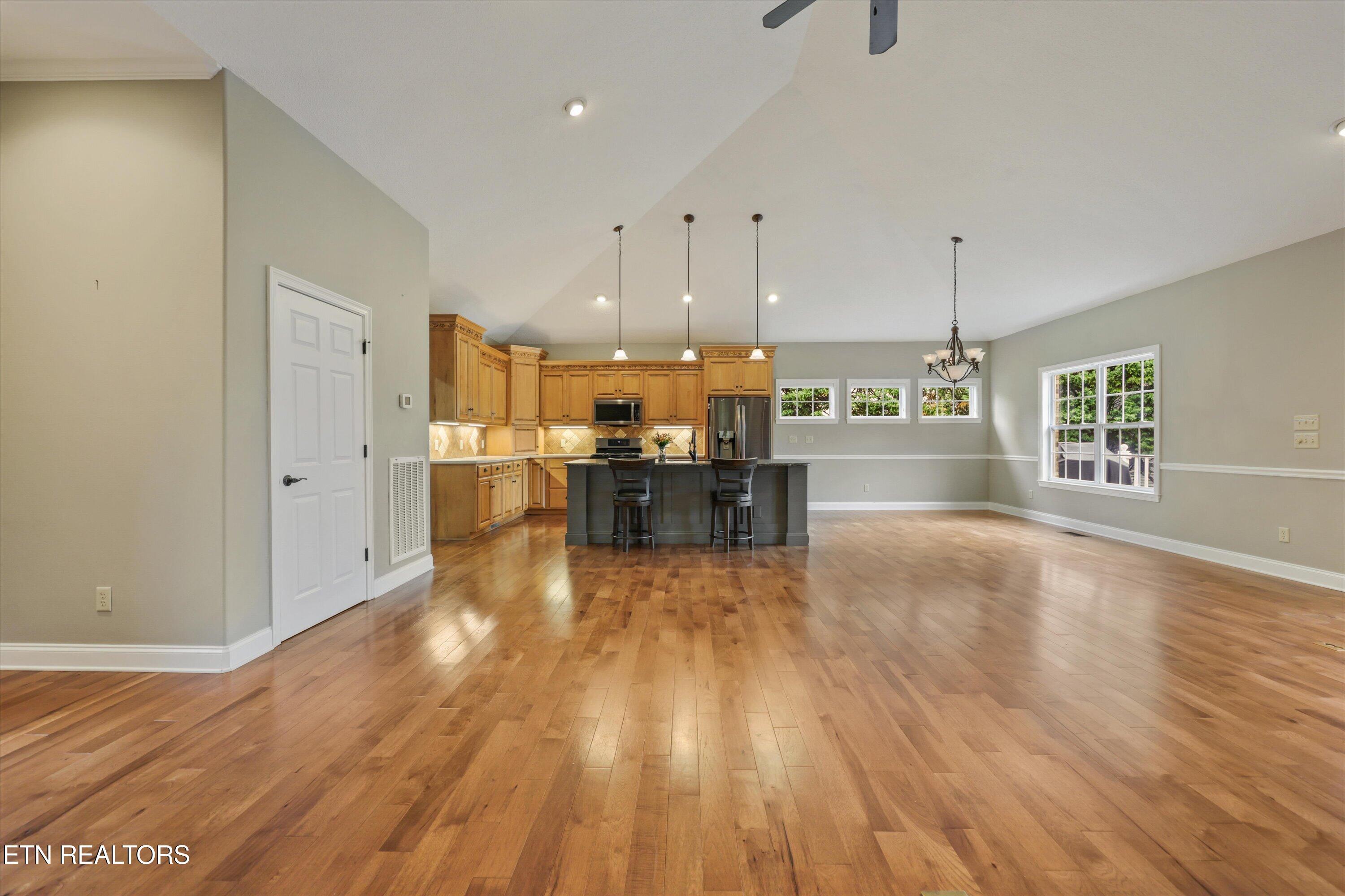 145 Nunyu Tr, Vonore, TN - Fort Loudoun and Tellico Lake Real Estate - Image# 25