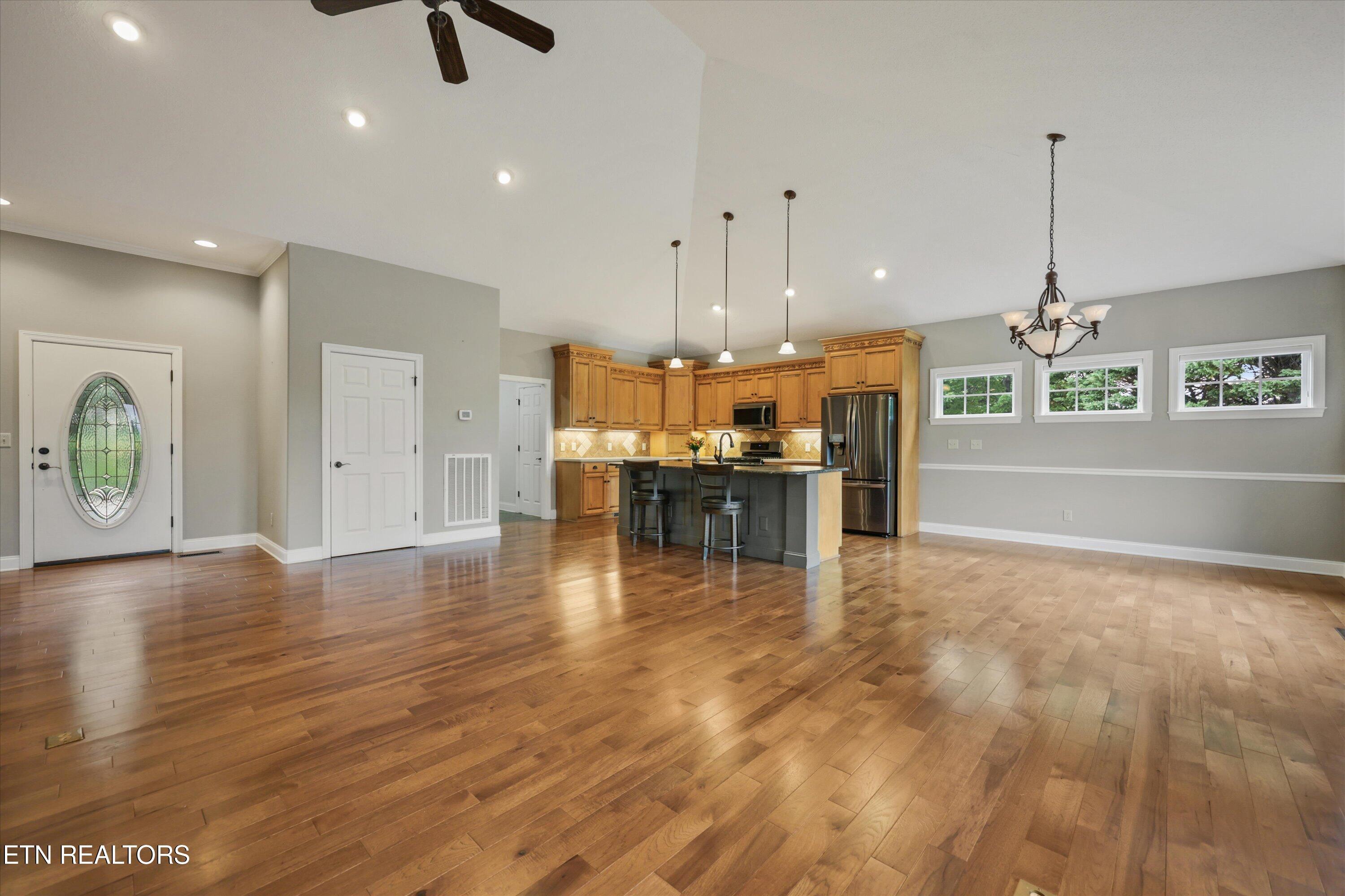 145 Nunyu Tr, Vonore, TN - Fort Loudoun and Tellico Lake Real Estate - Image# 16