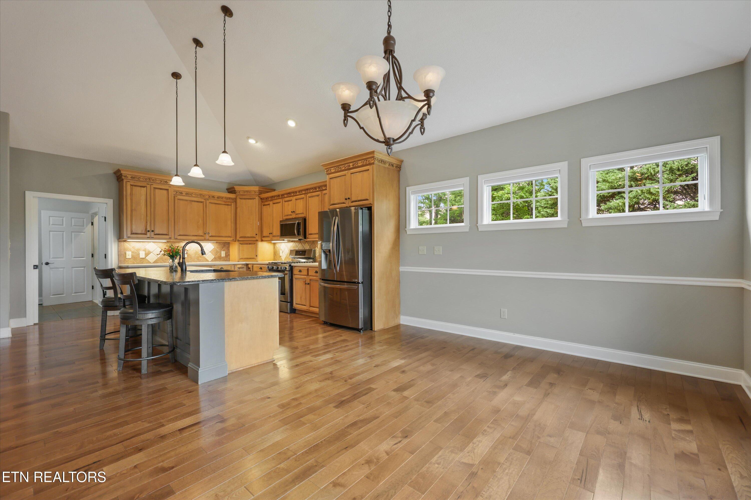 145 Nunyu Tr, Vonore, TN - Fort Loudoun and Tellico Lake Real Estate - Image# 11