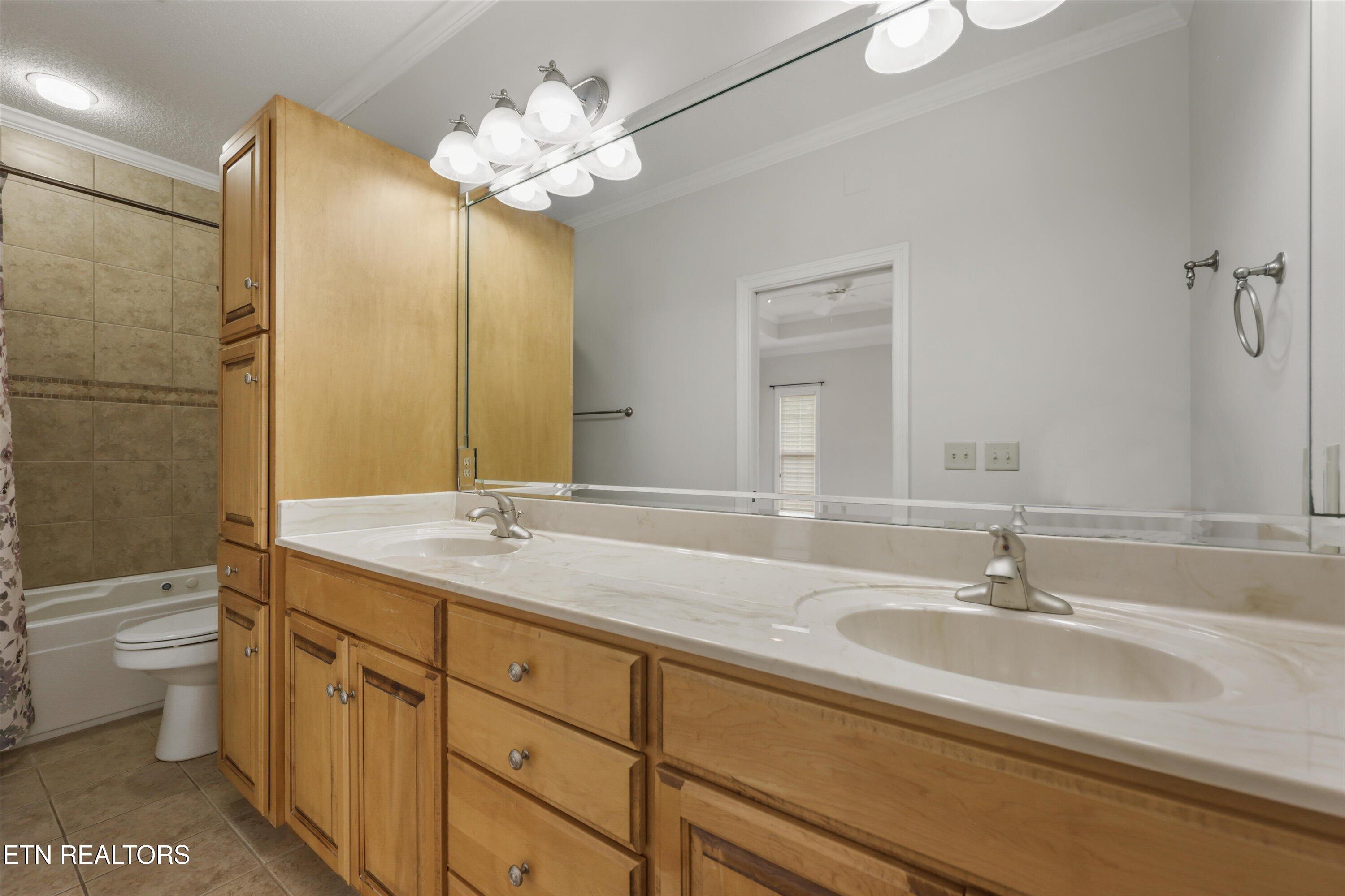 145 Nunyu Tr, Vonore, TN - Fort Loudoun and Tellico Lake Real Estate - Image# 21