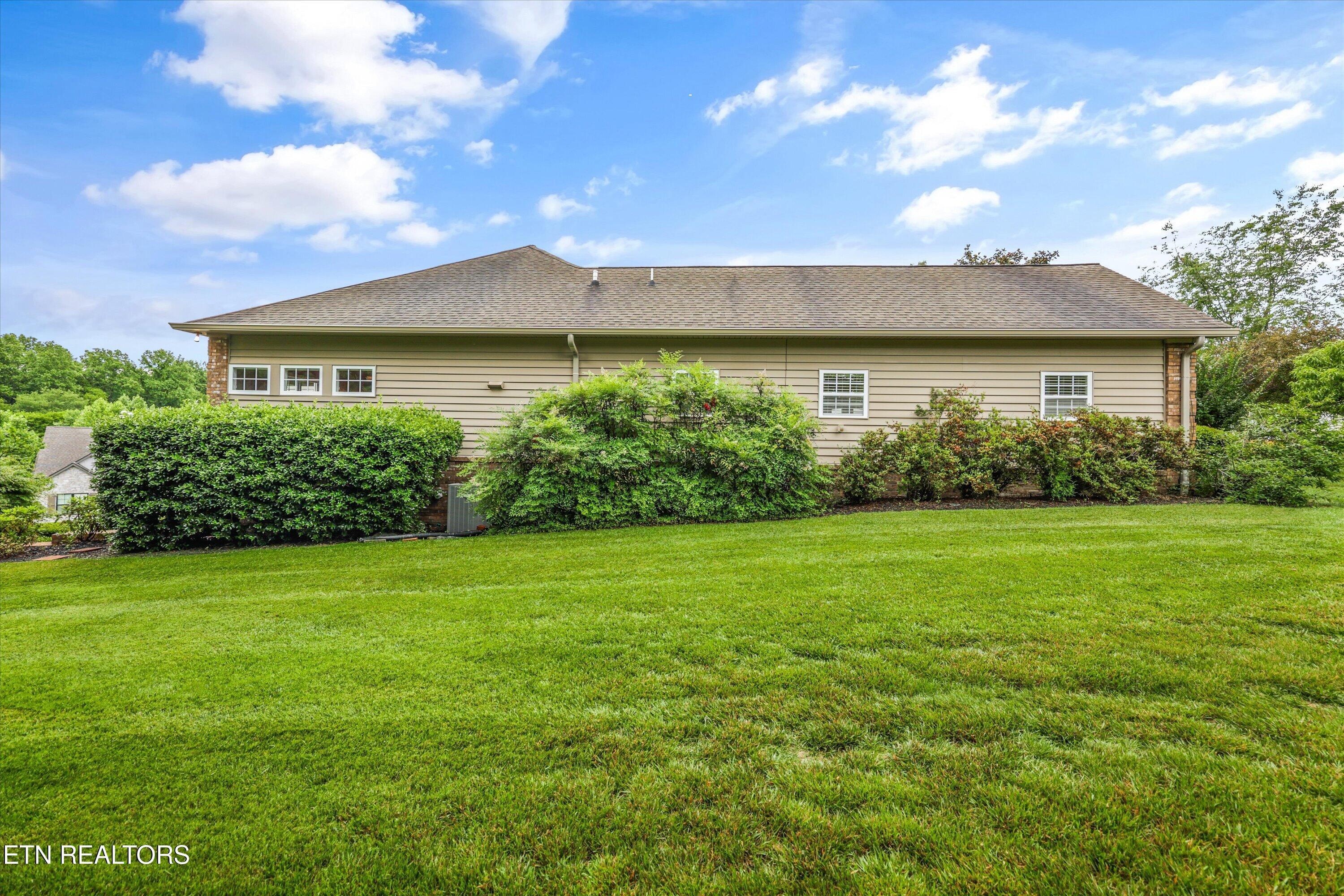 145 Nunyu Tr, Vonore, TN - Fort Loudoun and Tellico Lake Real Estate - Image# 42