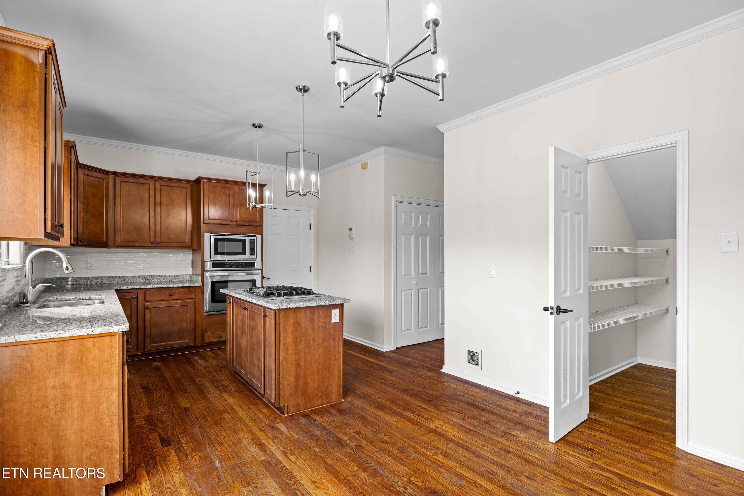 901 Harbour Shore Drive, Knoxville, TN - Fort Loudoun and Tellico Lake Real Estate - Image# 14