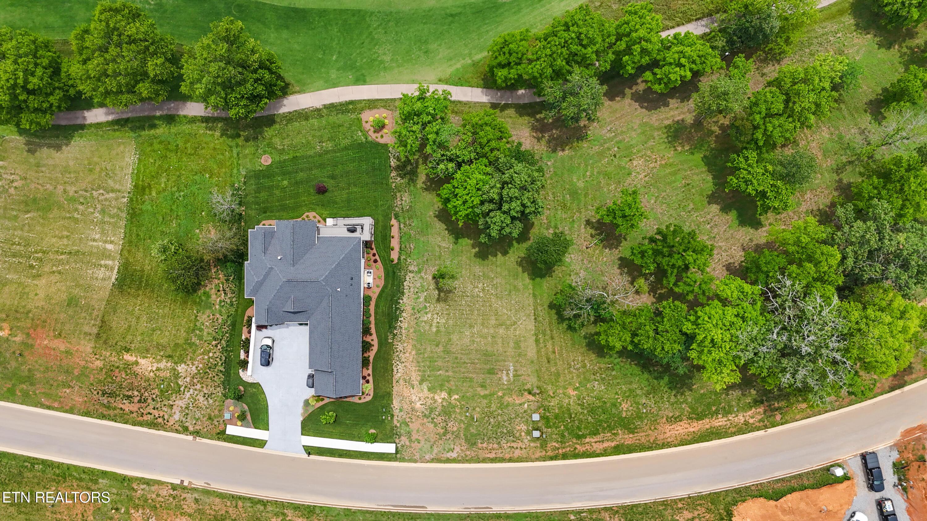 709 Mockingbird Lane, Loudon, TN - Fort Loudoun and Tellico Lake Real Estate - Image# 2