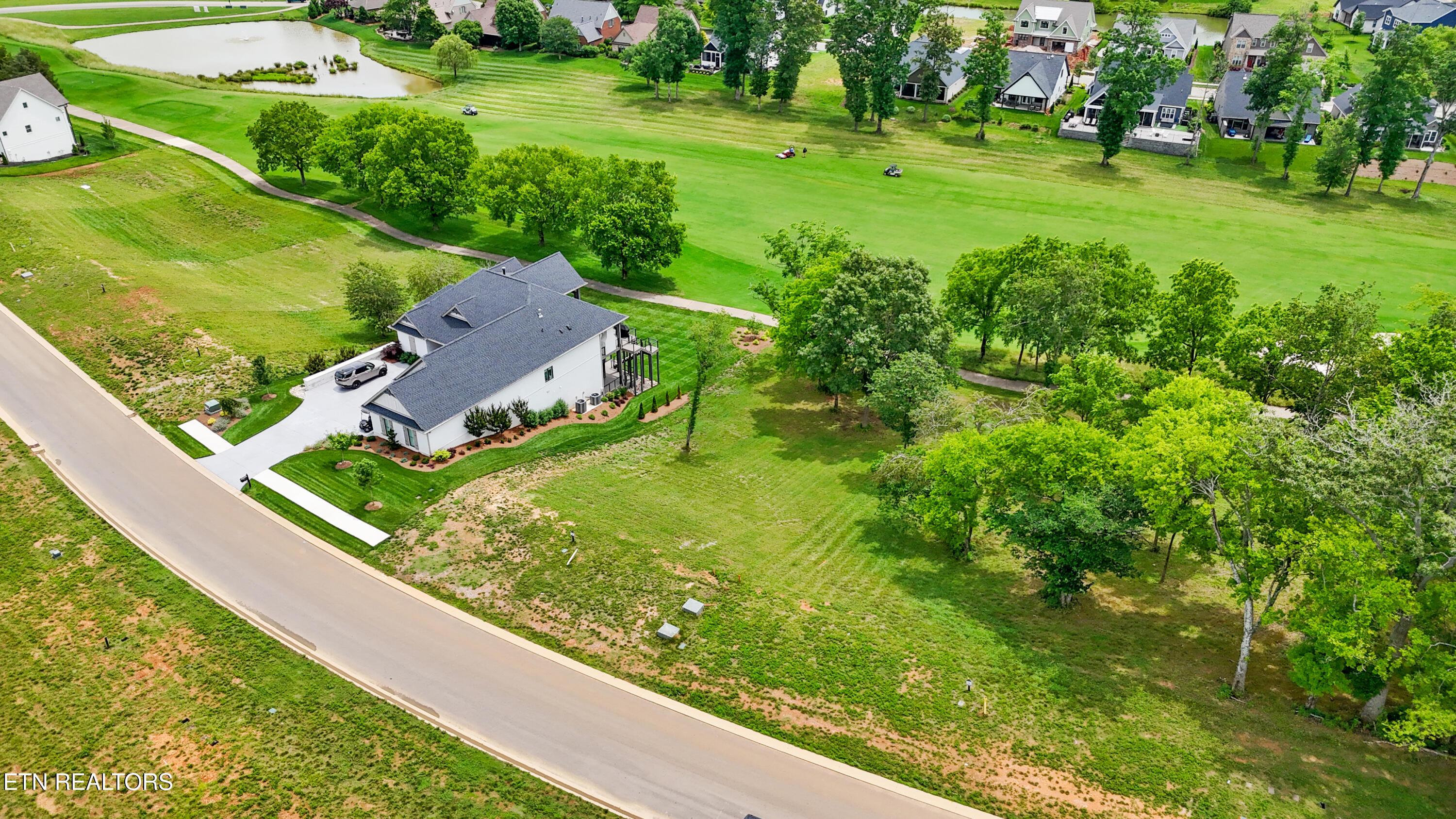 709 Mockingbird Lane, Loudon, TN - Fort Loudoun and Tellico Lake Real Estate - Image# 9