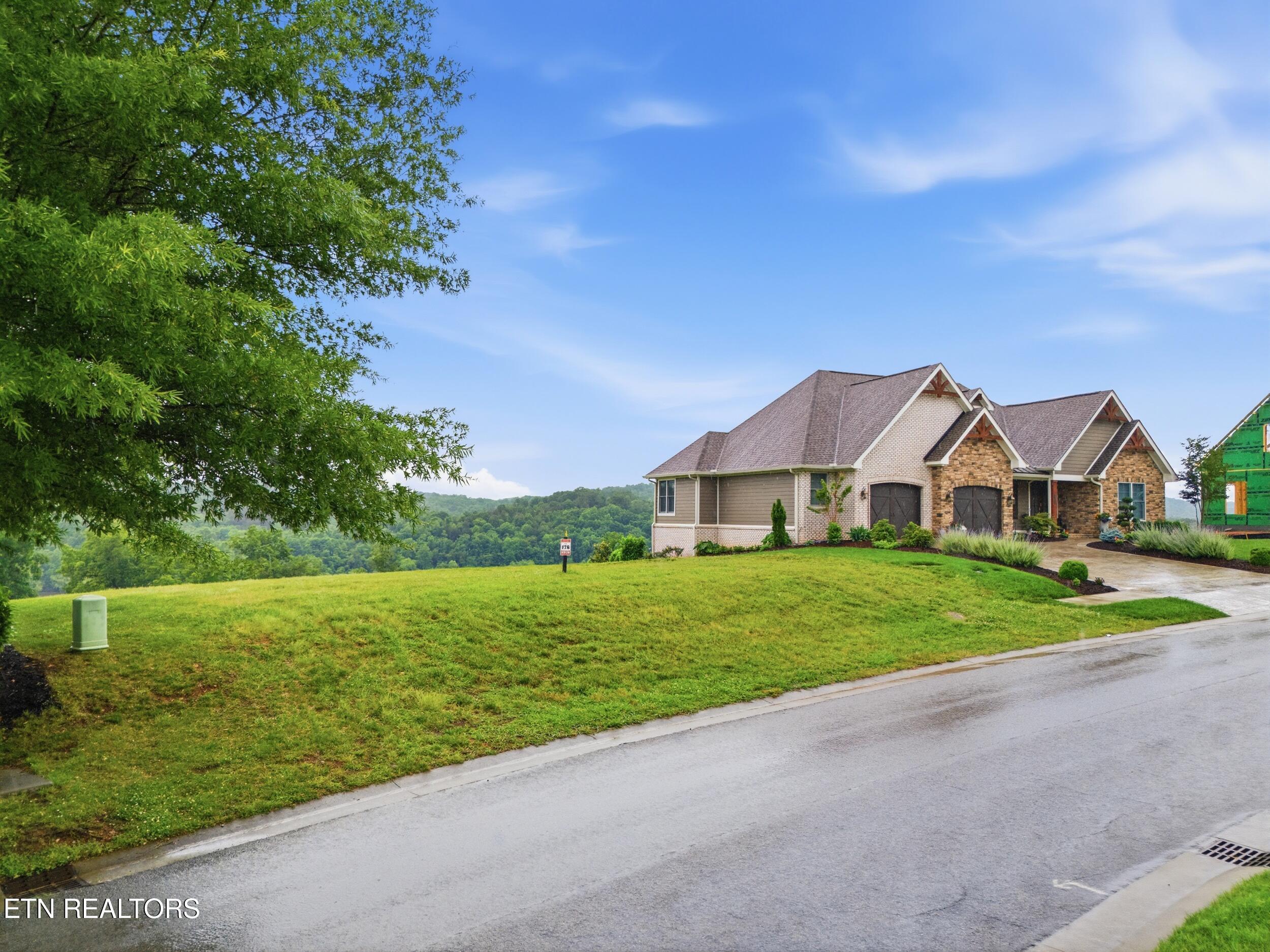 2327 Persimmon, Loudon, TN - Fort Loudoun and Tellico Lake Real Estate - Image# 4
