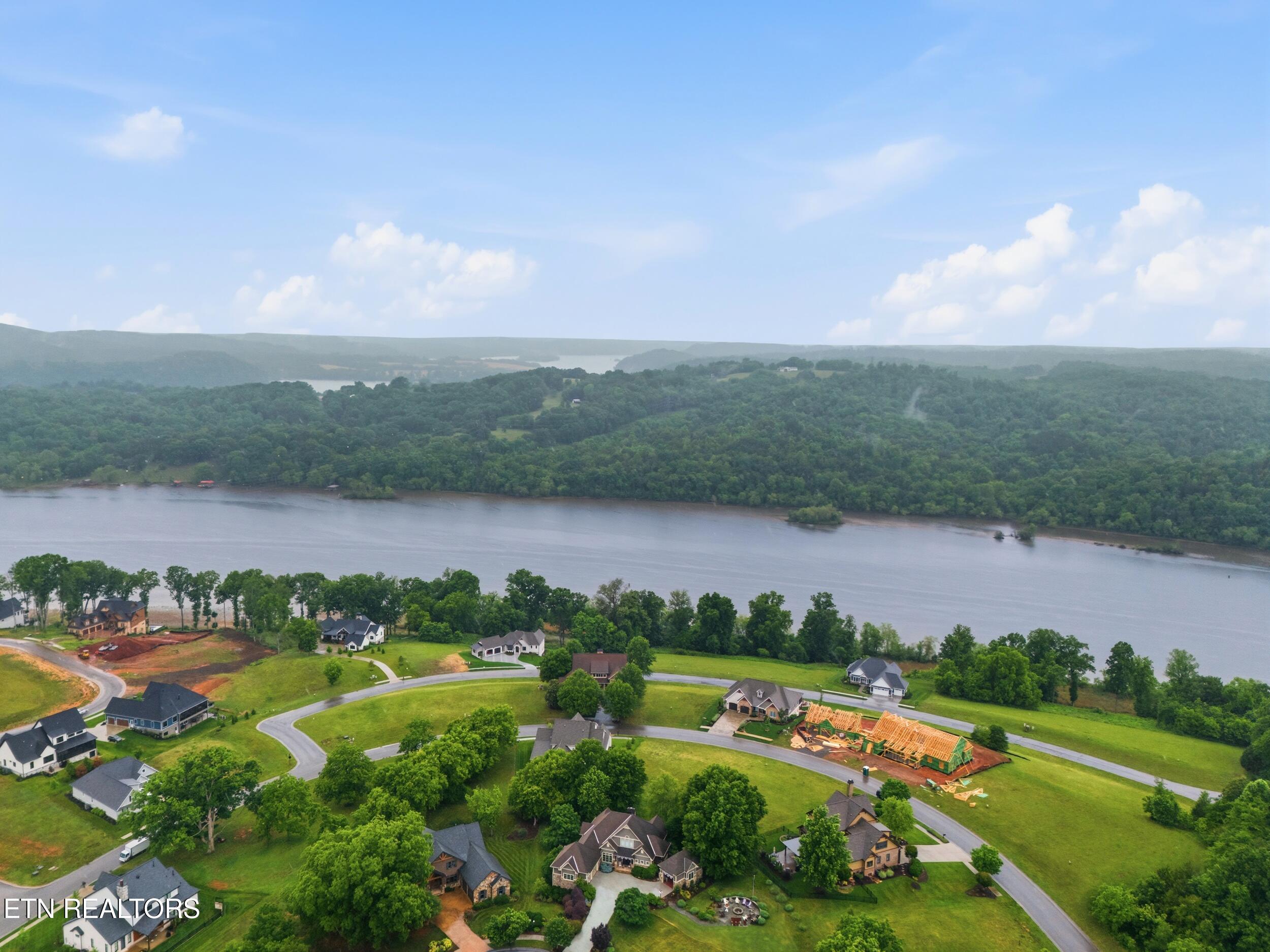 2327 Persimmon, Loudon, TN - Fort Loudoun and Tellico Lake Real Estate - Image# 9