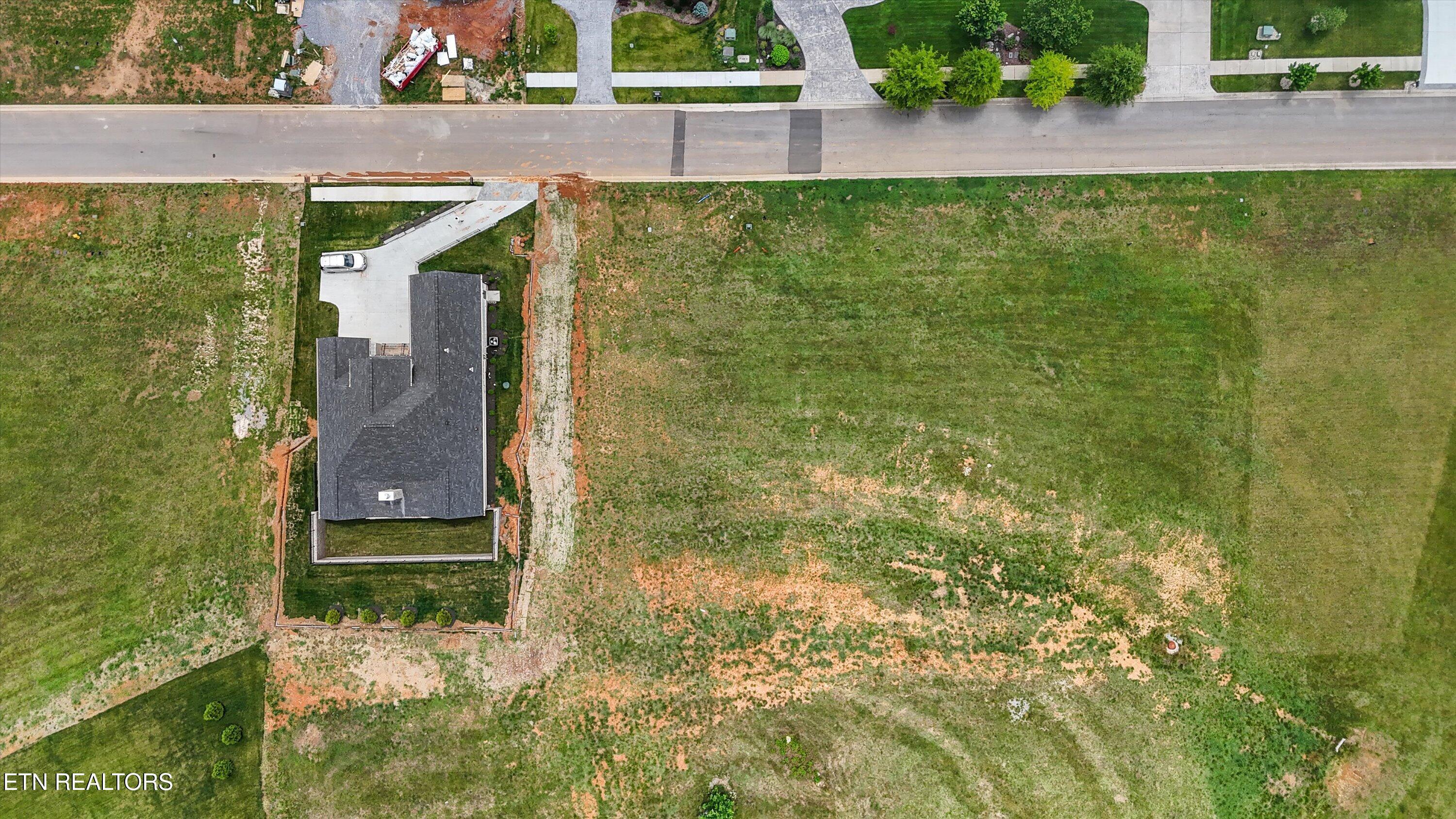 2532 Persimmon, Loudon, TN - Fort Loudoun and Tellico Lake Real Estate - Image# 3