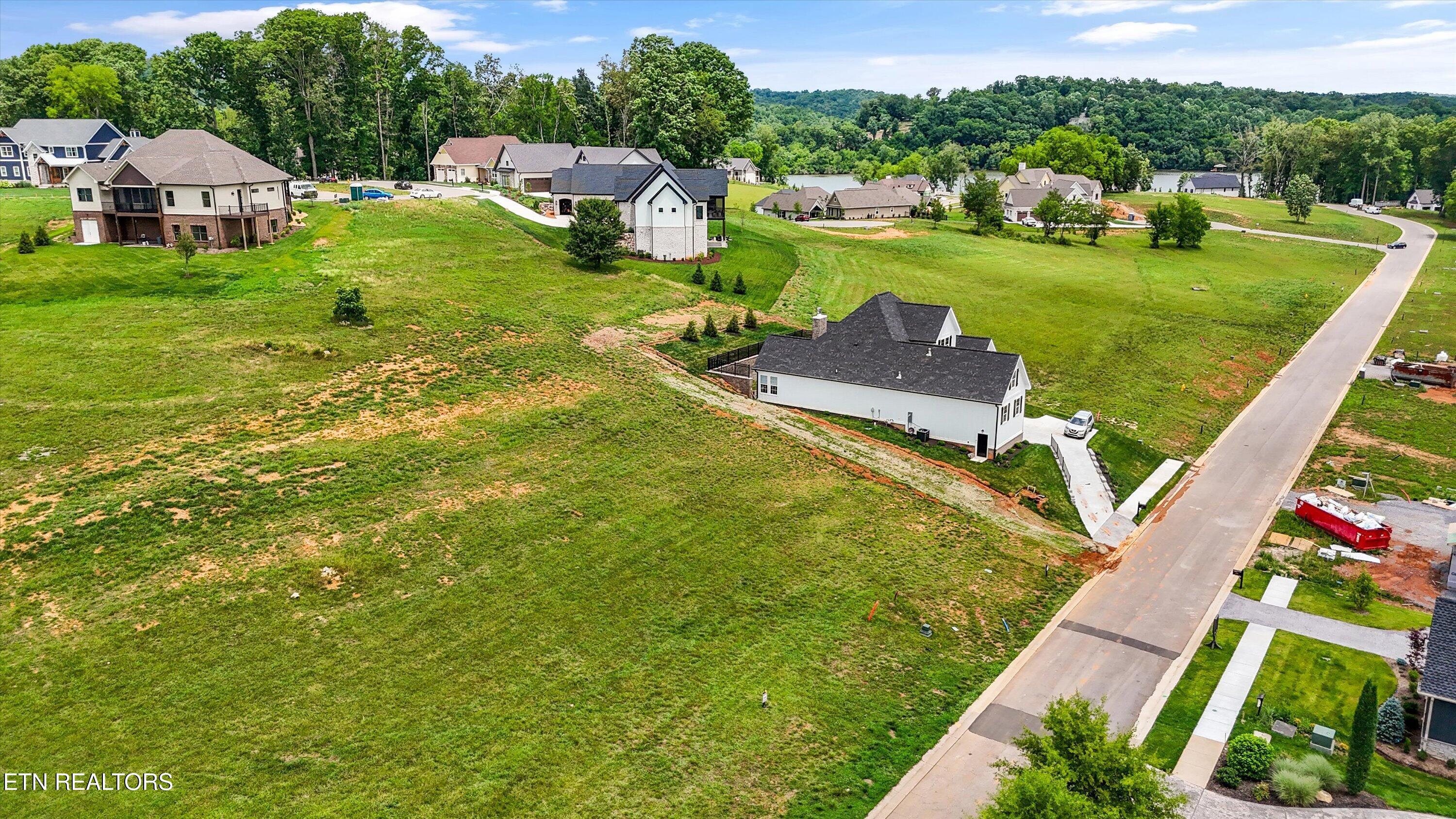 2532 Persimmon, Loudon, TN - Fort Loudoun and Tellico Lake Real Estate - Image# 6