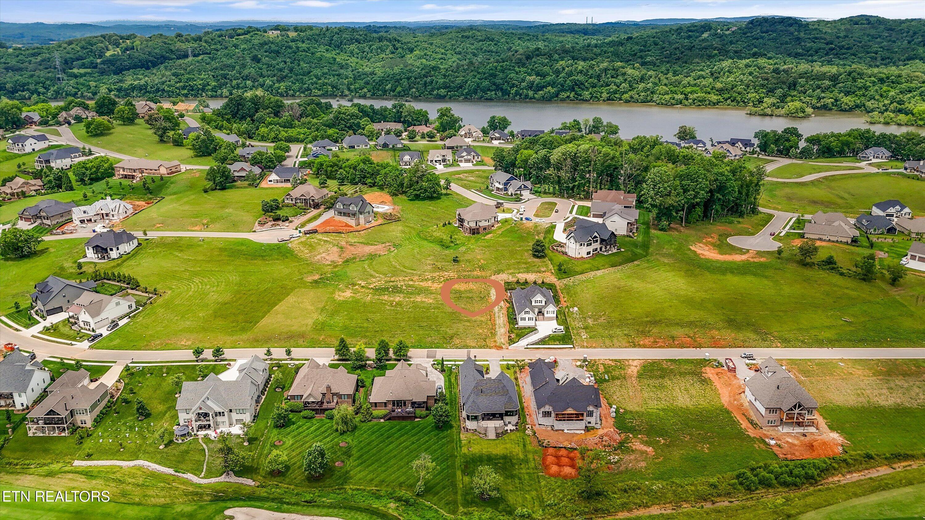 2532 Persimmon, Loudon, TN - Fort Loudoun and Tellico Lake Real Estate - Image# 11