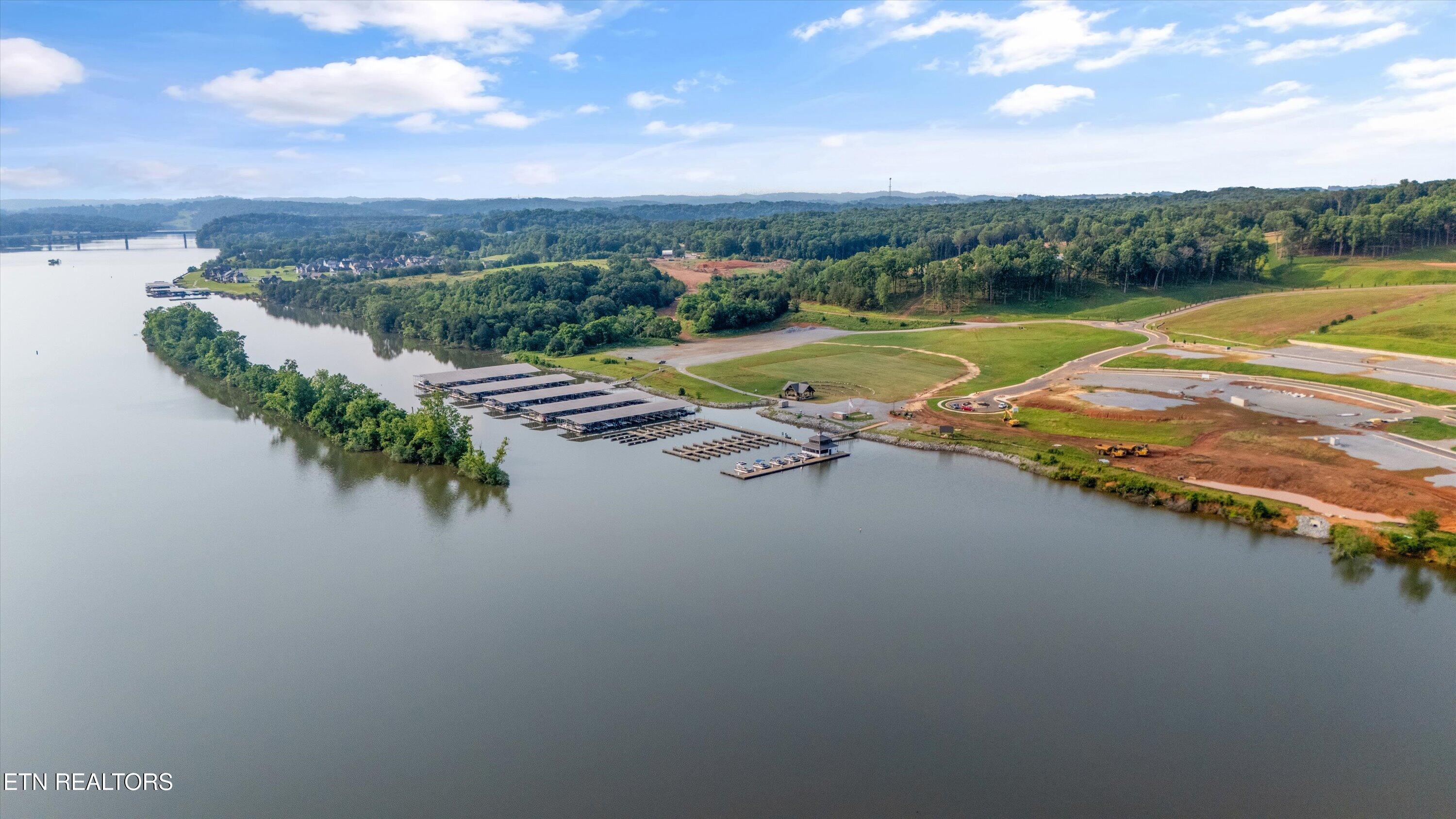2532 Persimmon, Loudon, TN - Fort Loudoun and Tellico Lake Real Estate - Image# 24