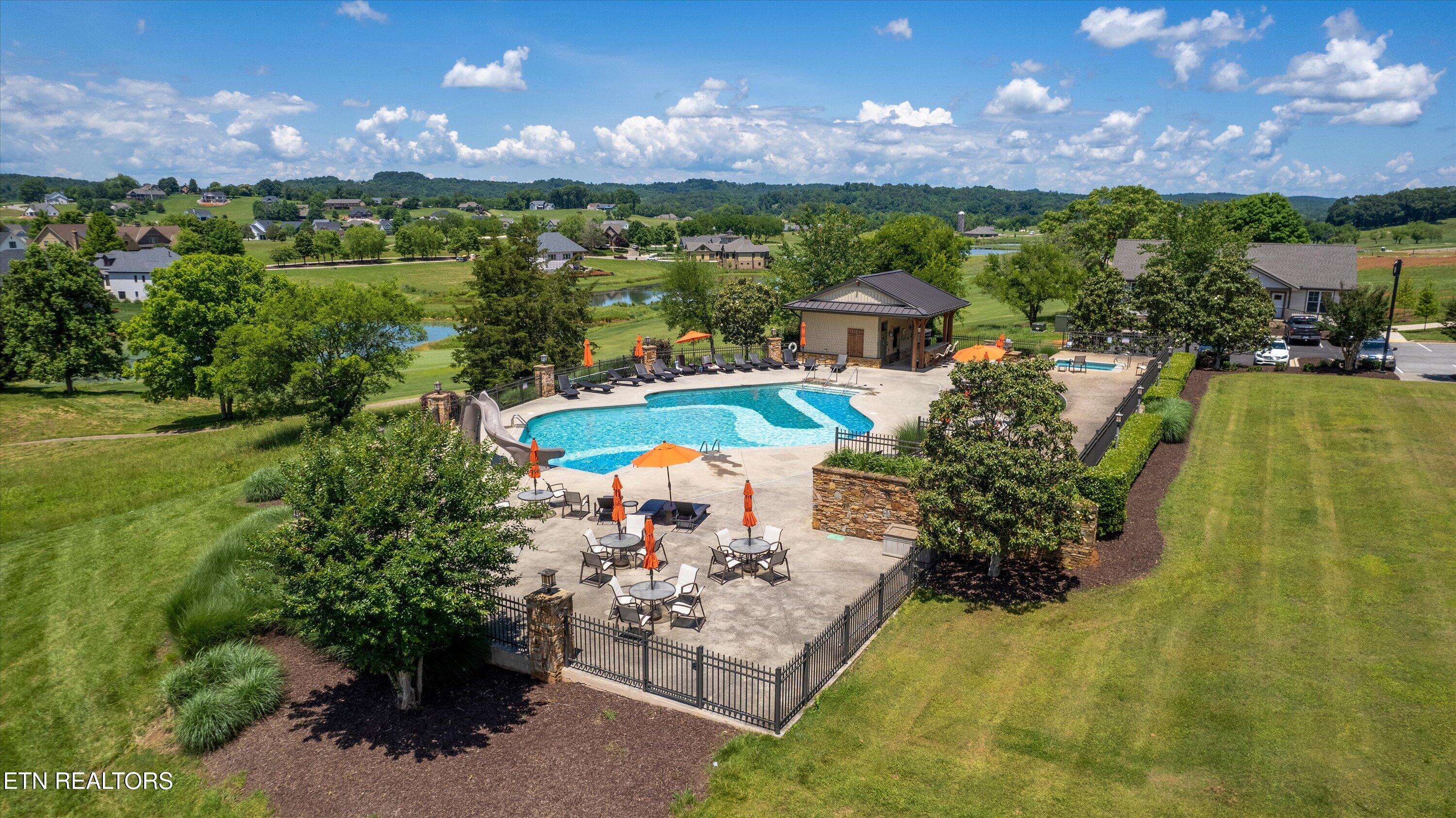2532 Persimmon, Loudon, TN - Fort Loudoun and Tellico Lake Real Estate - Image# 36