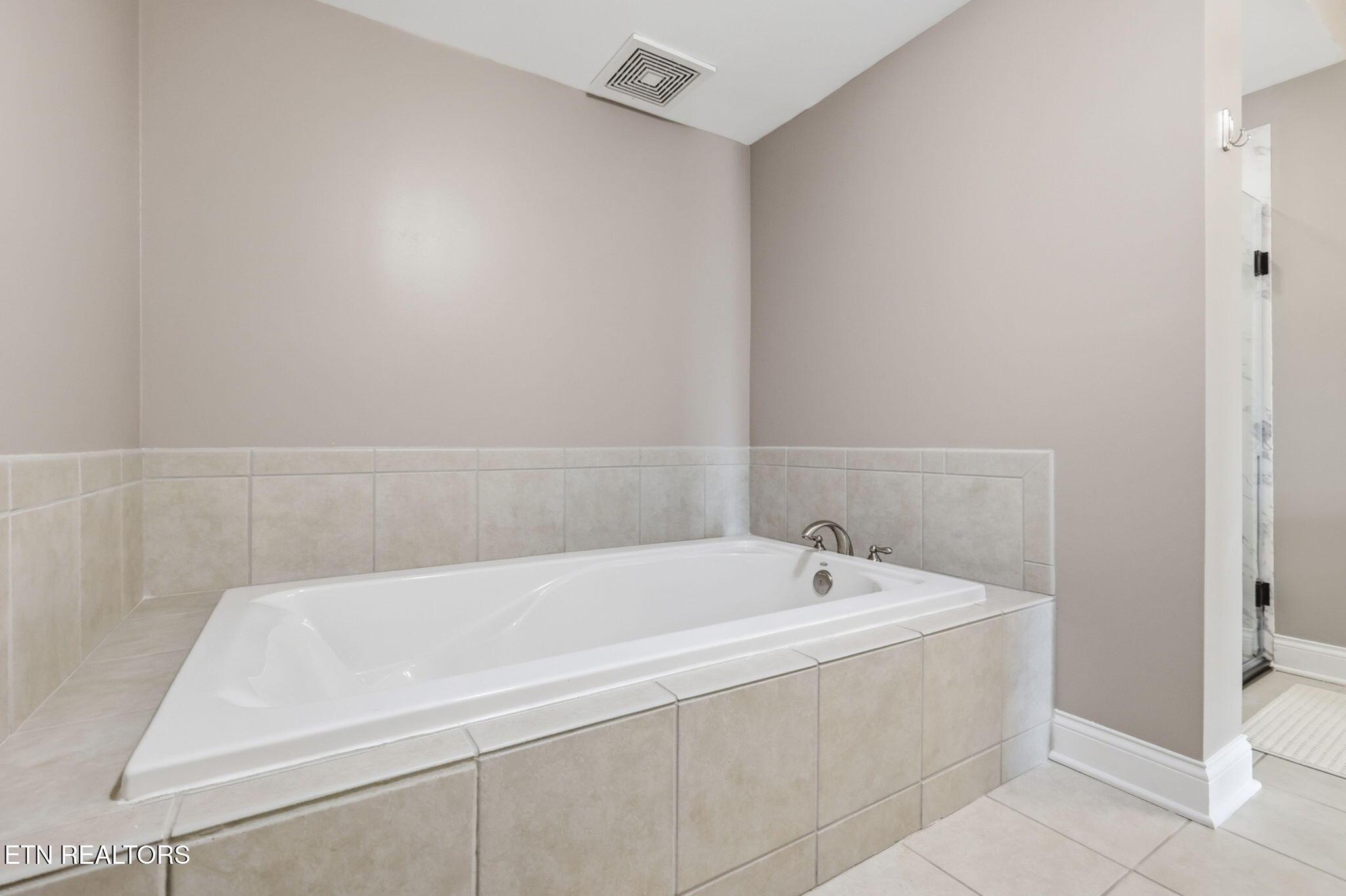 Fort Loudoun and Tellico Lake Real Estate - Image# 26